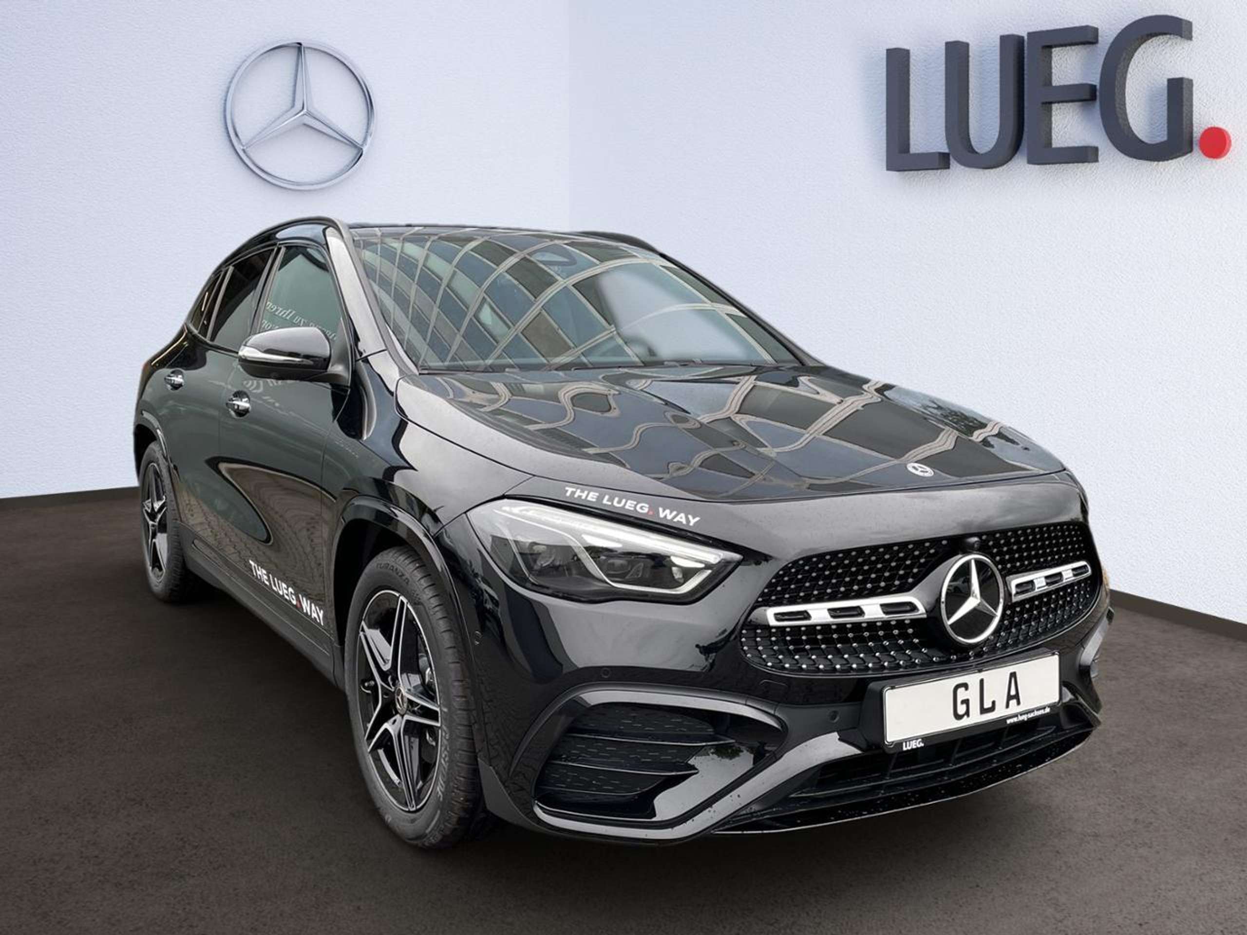 Mercedes-Benz - GLA 200