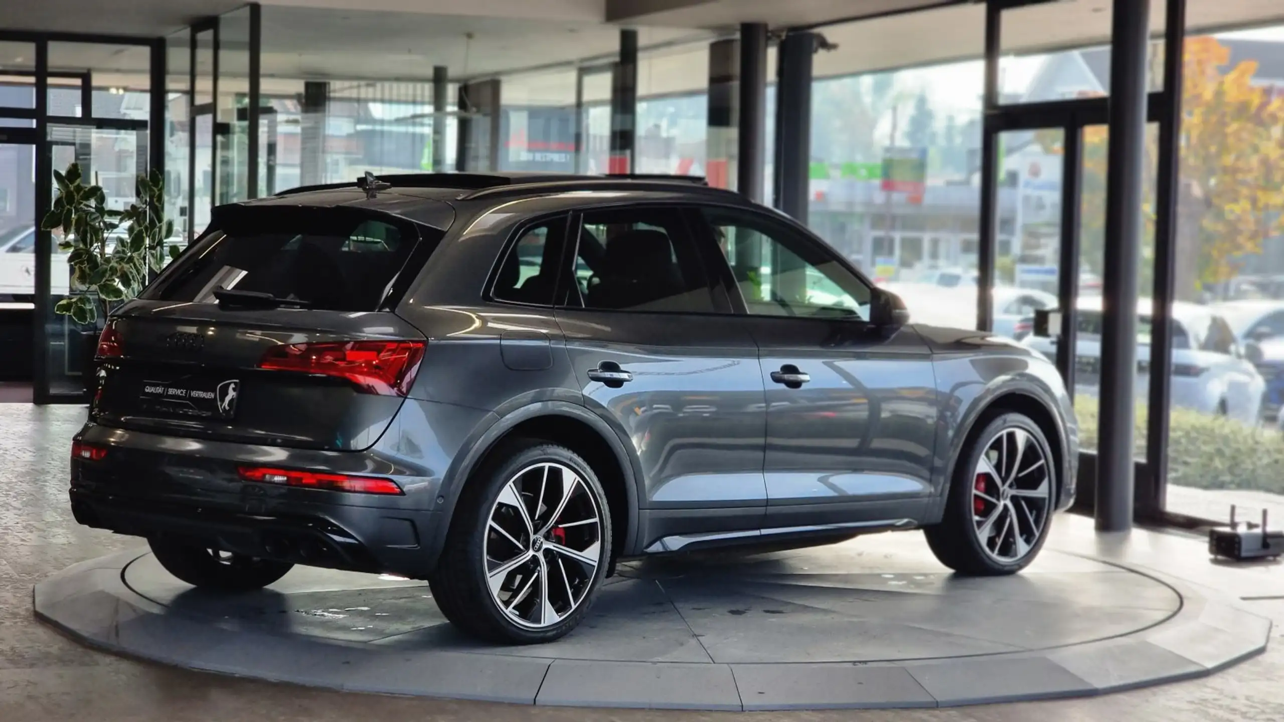 Audi - SQ5