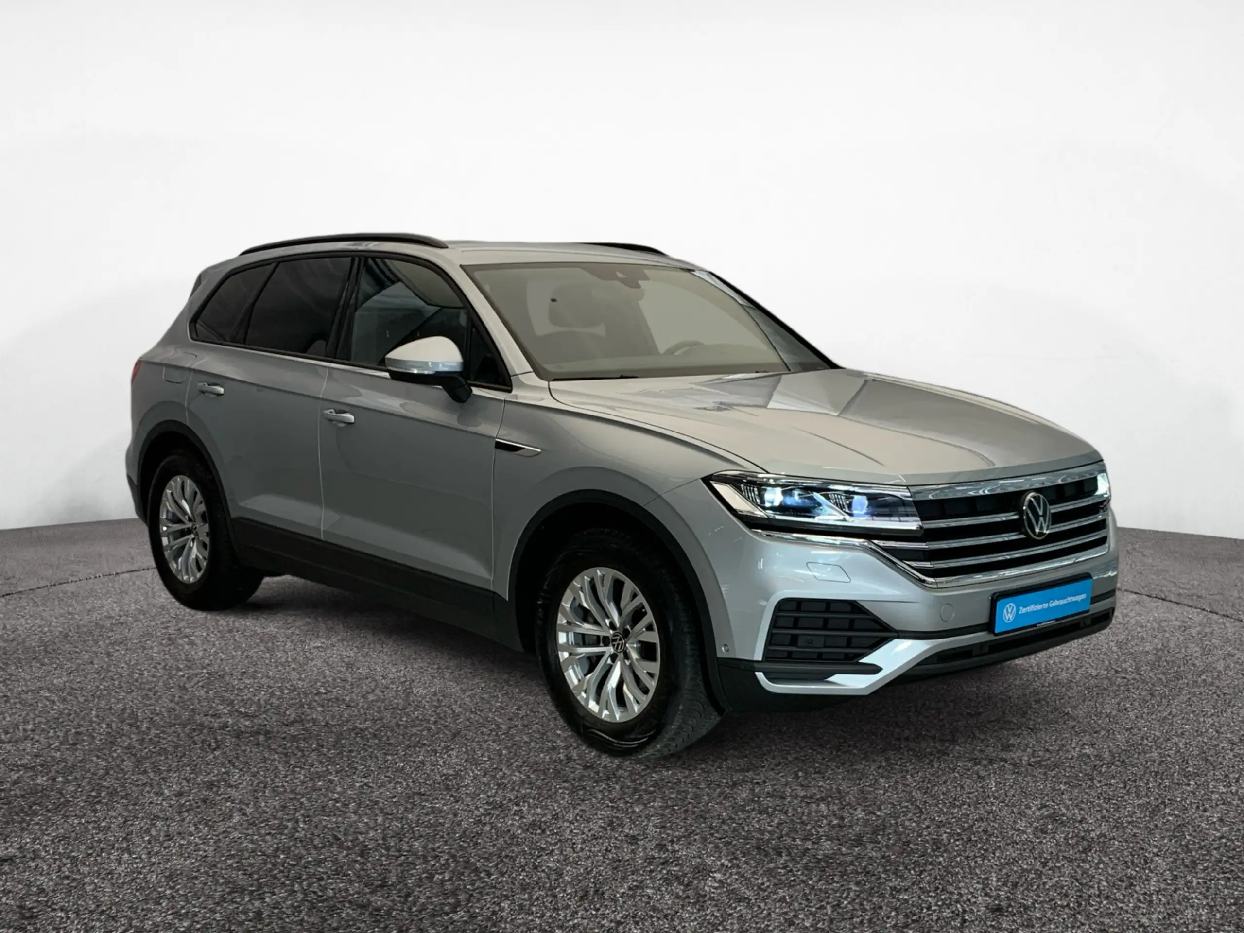 Volkswagen - Touareg