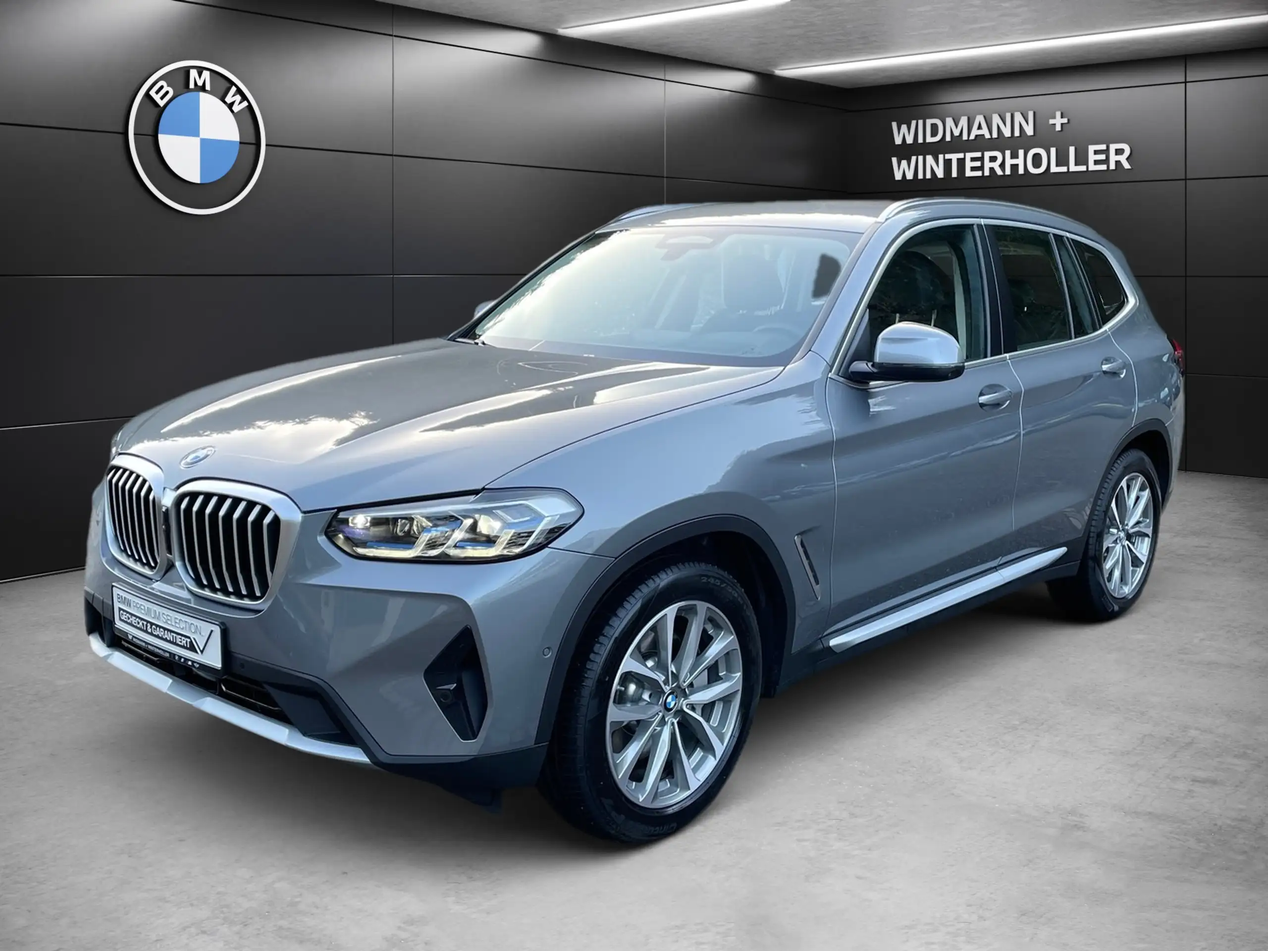 BMW - X3