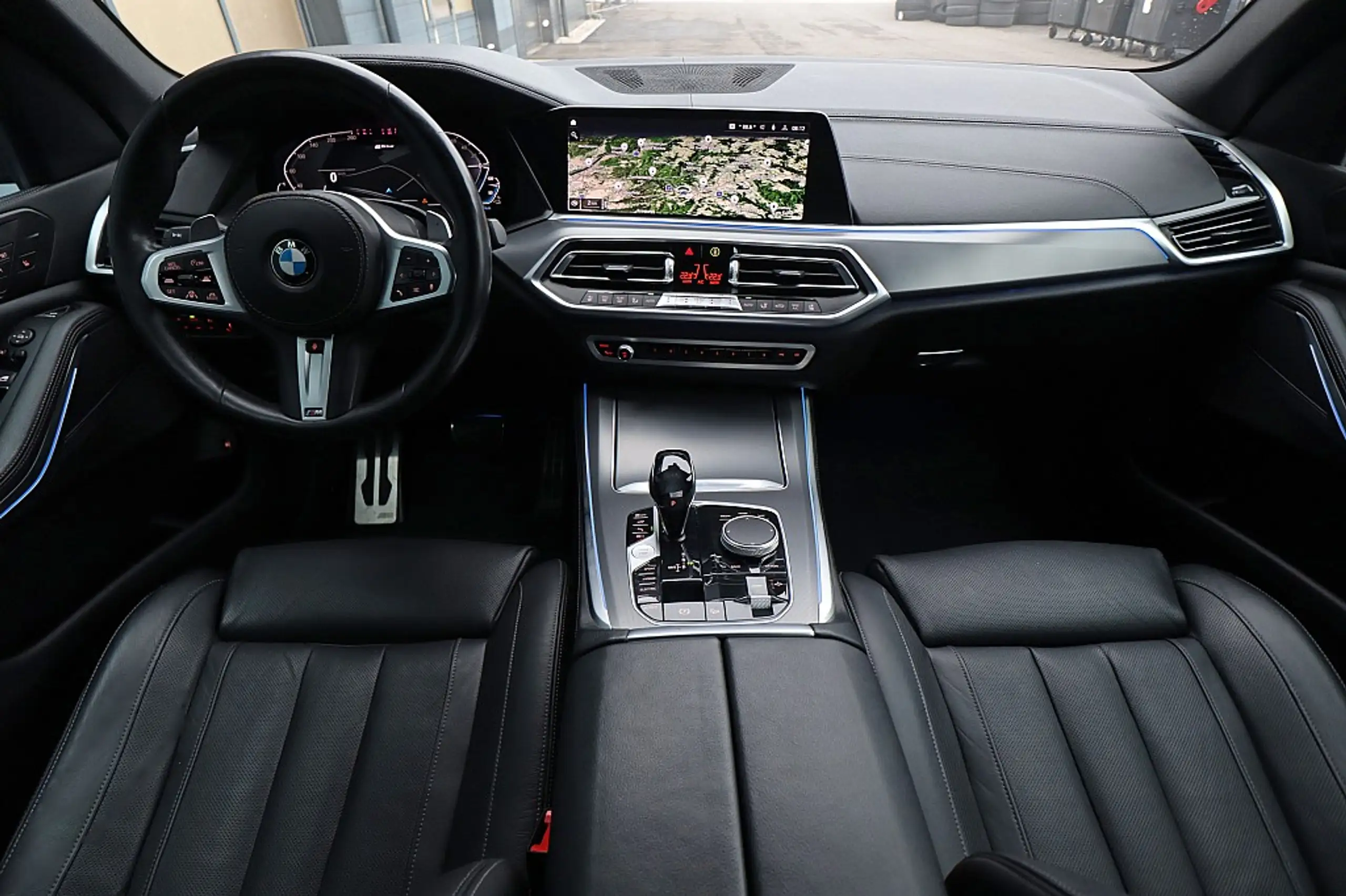 BMW - X5