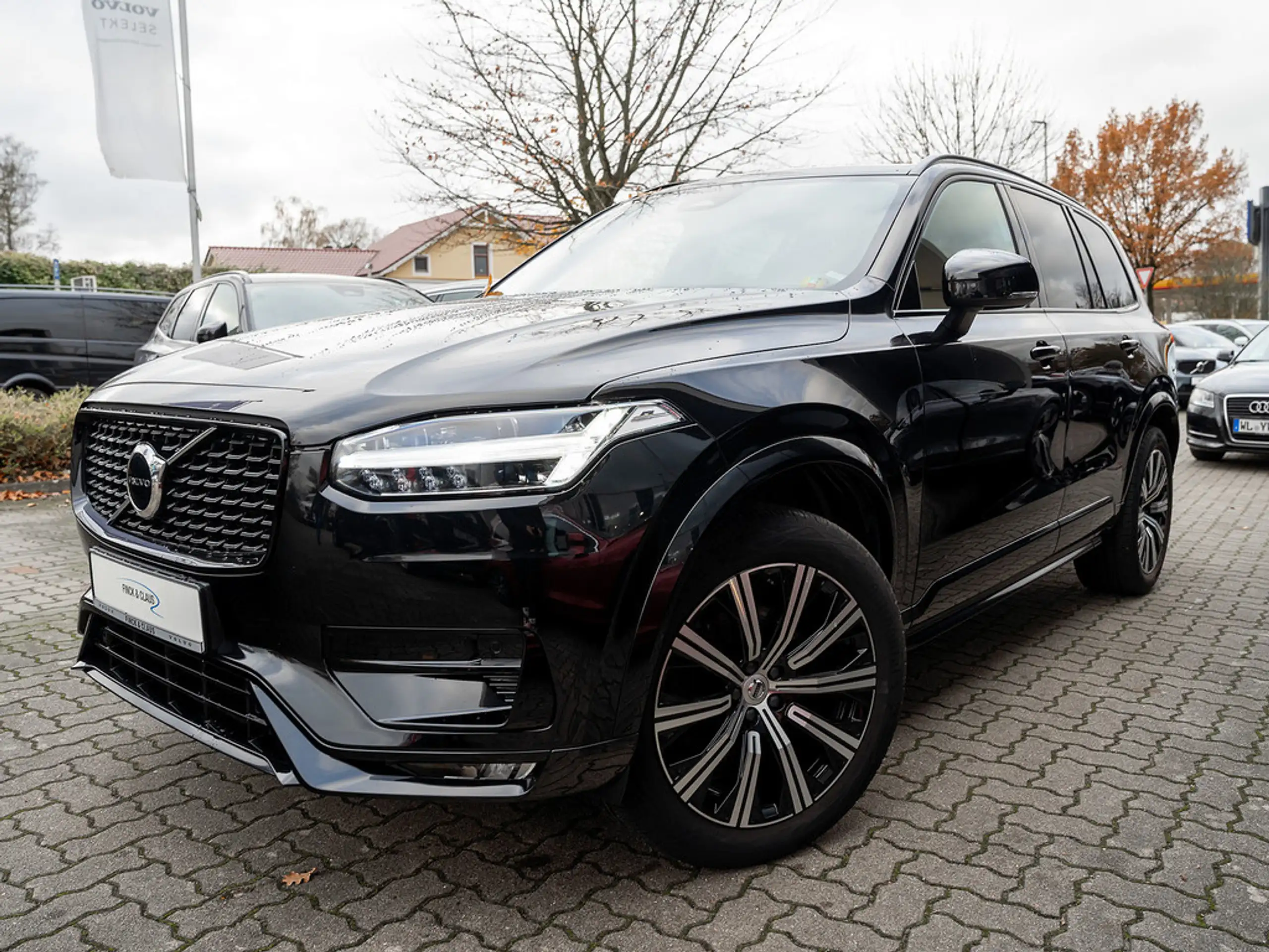 Volvo - XC90