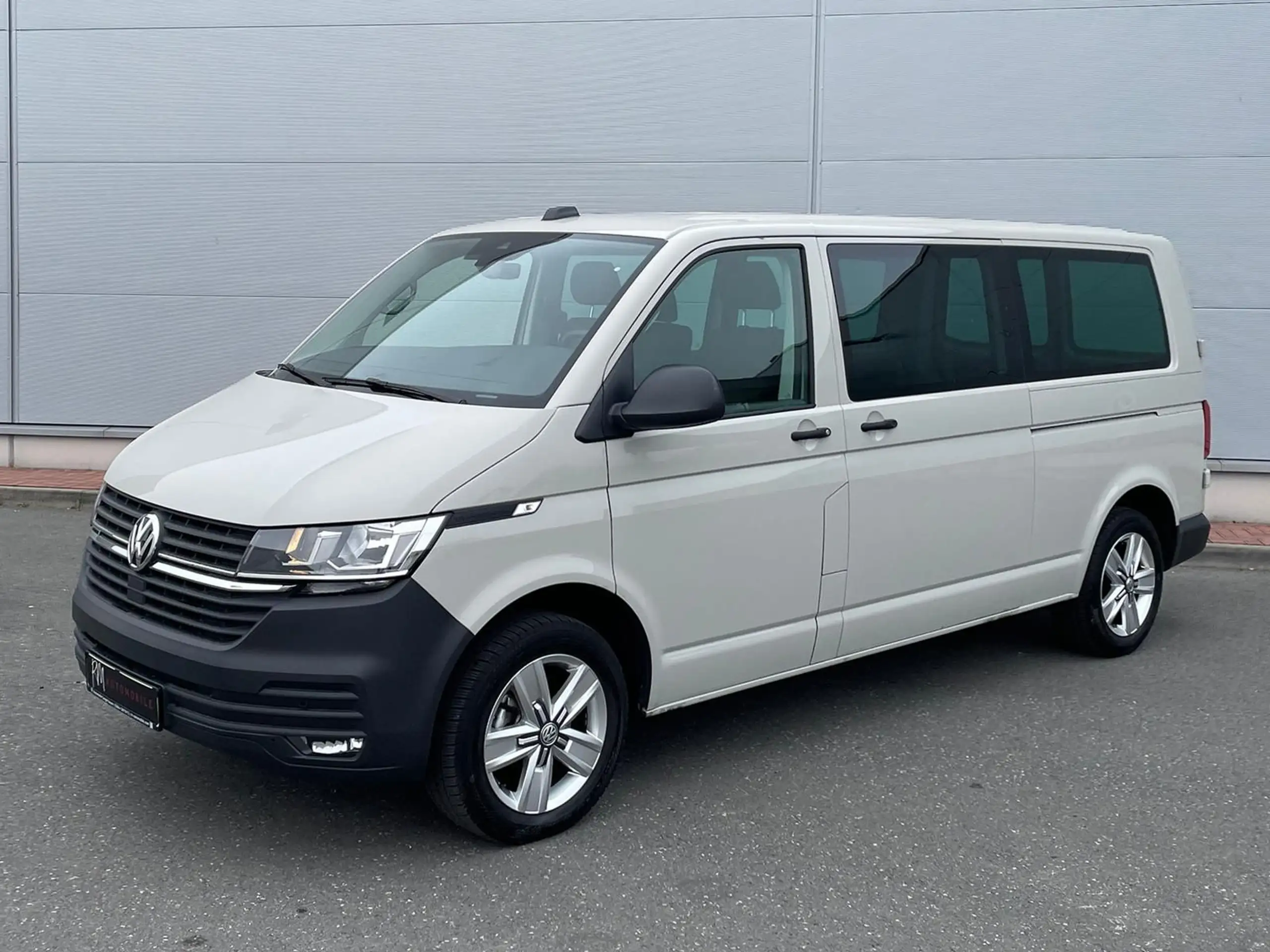 Volkswagen - T6 Transporter