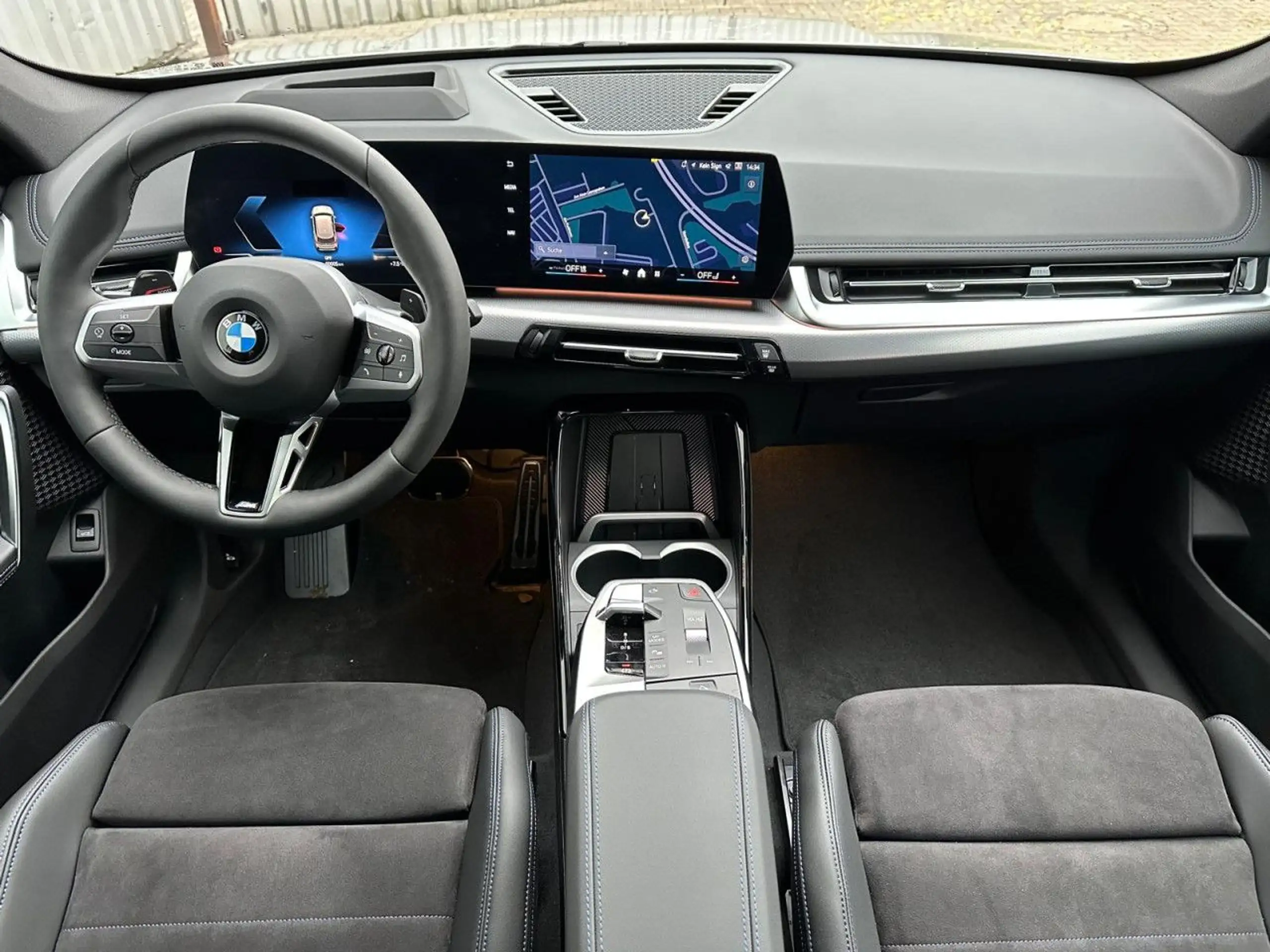 BMW - X1