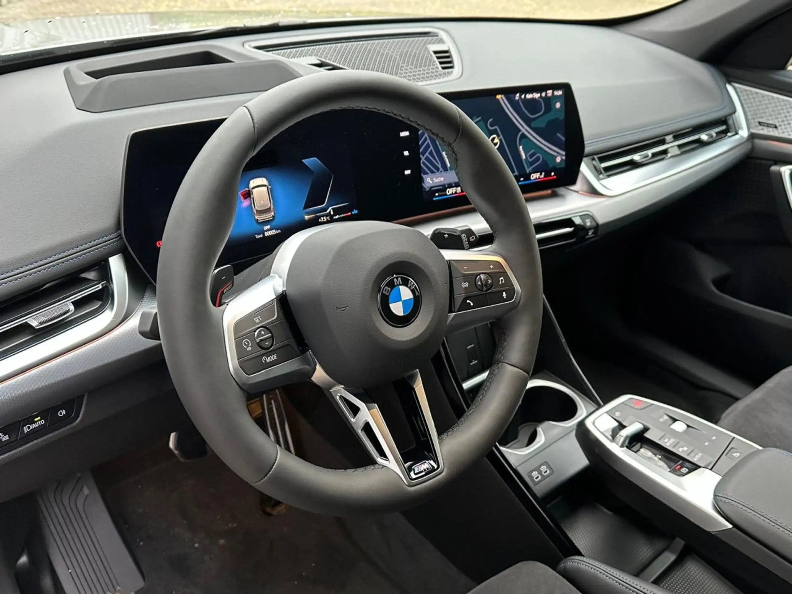 BMW - X1