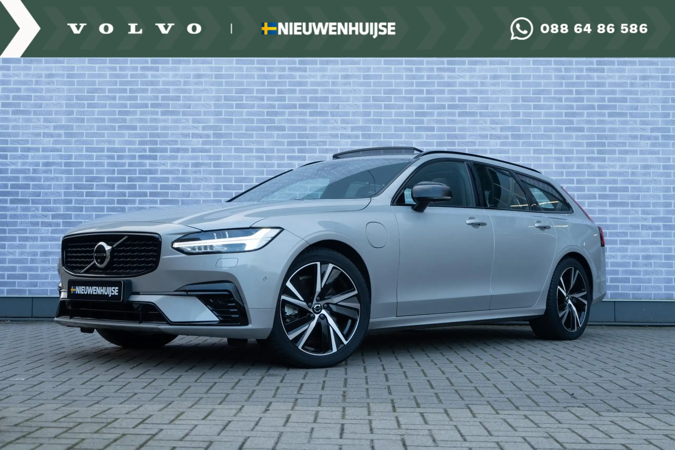 Volvo - V90