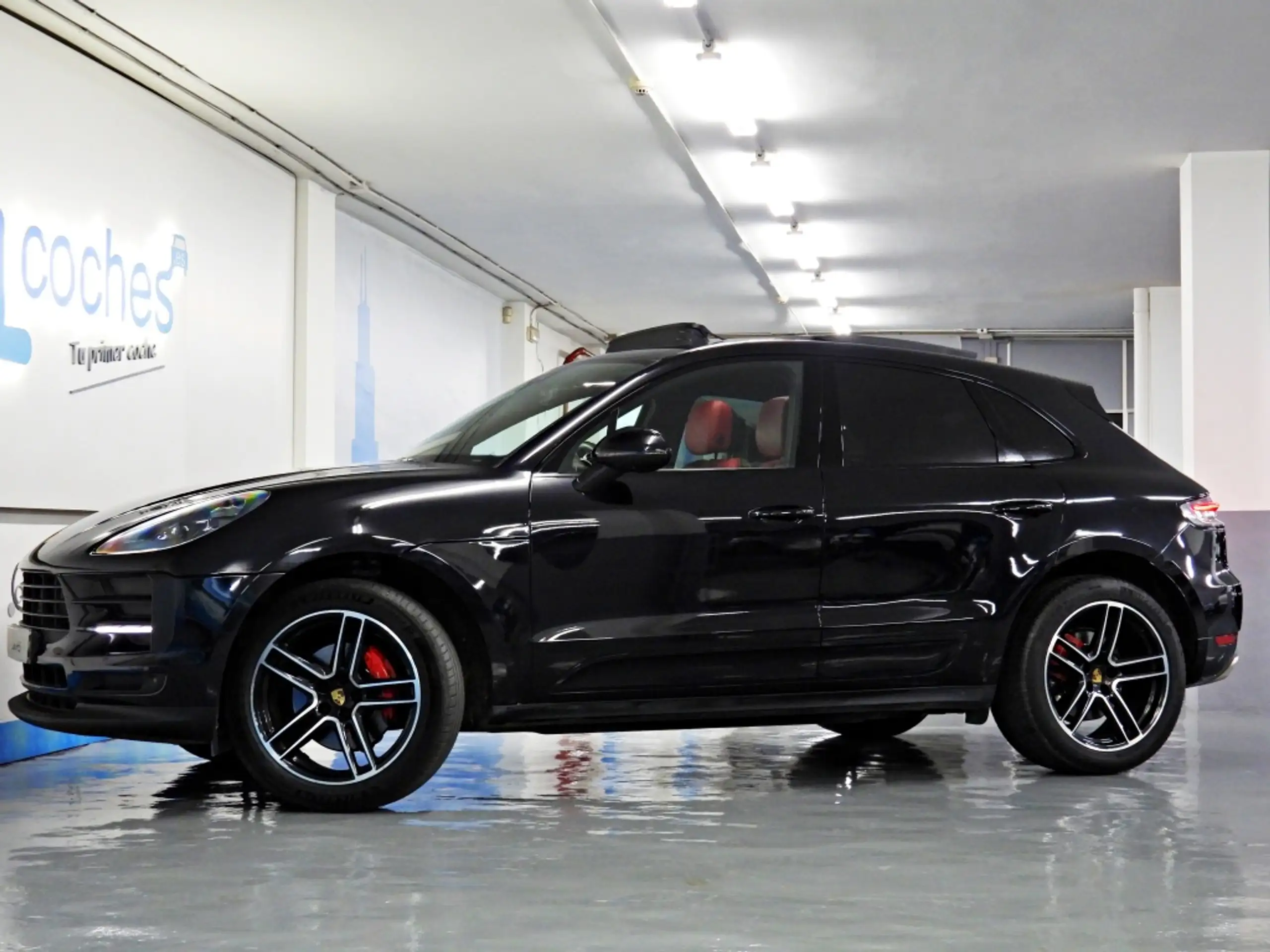 Porsche - Macan