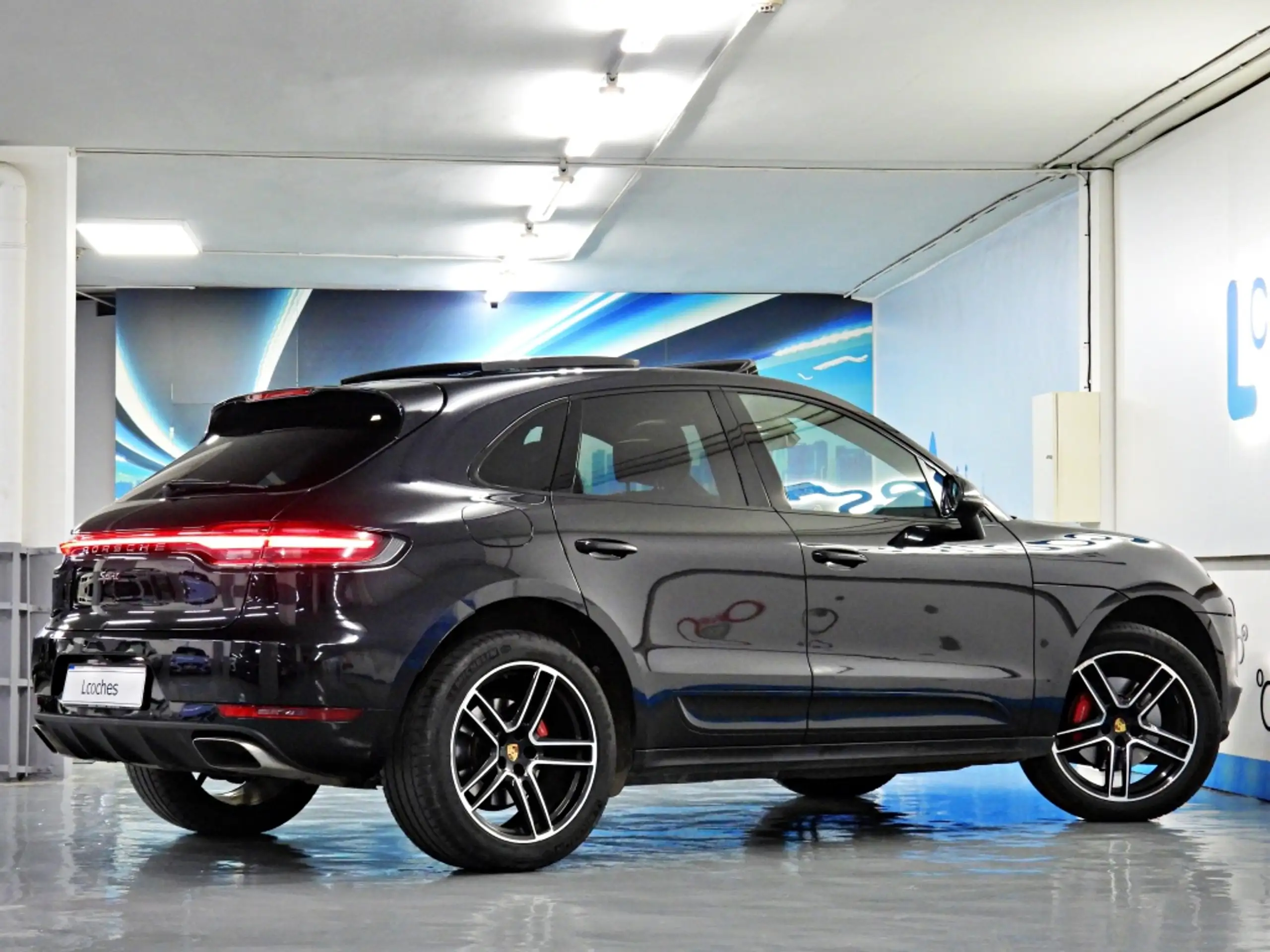 Porsche - Macan