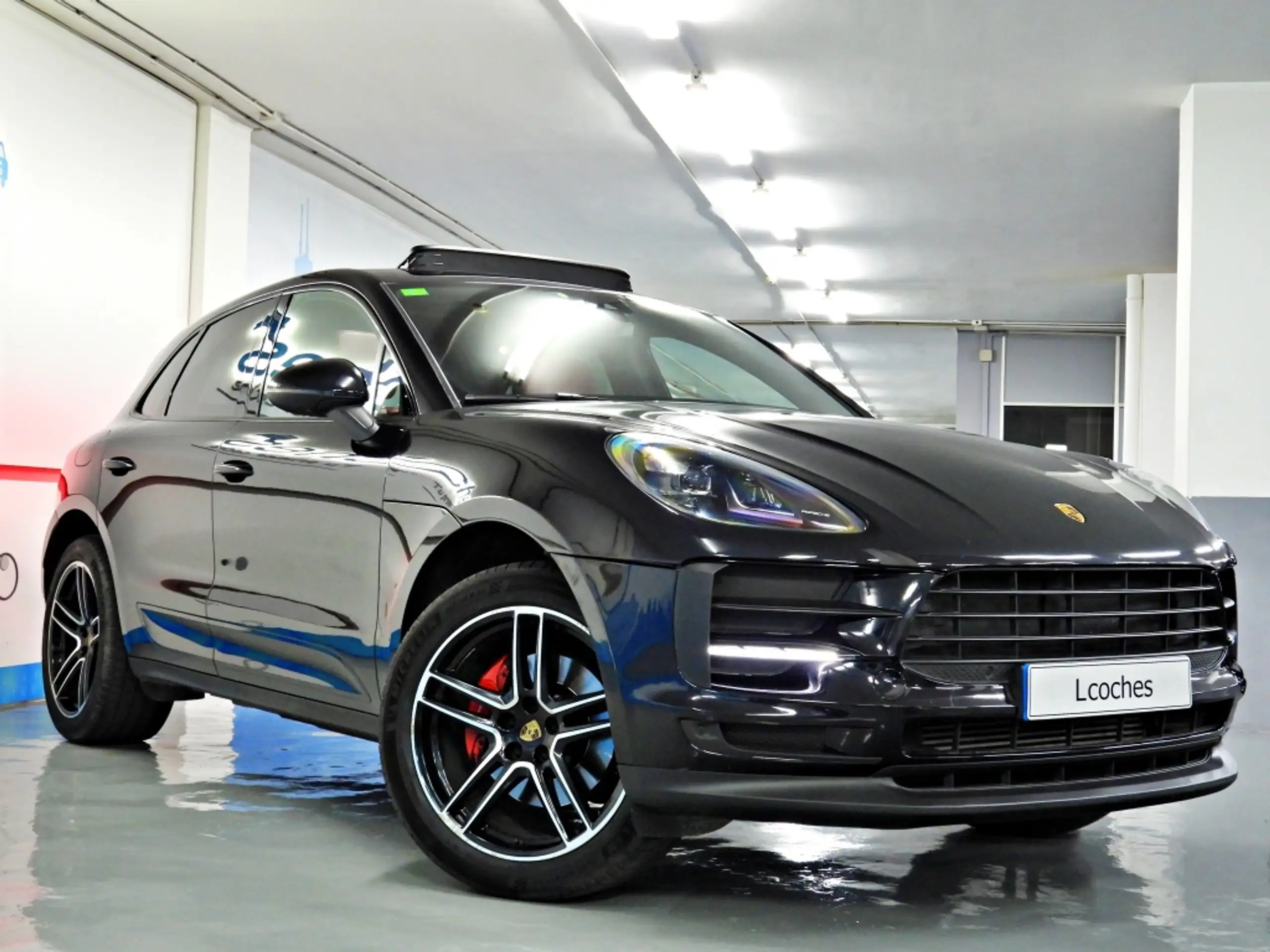 Porsche - Macan