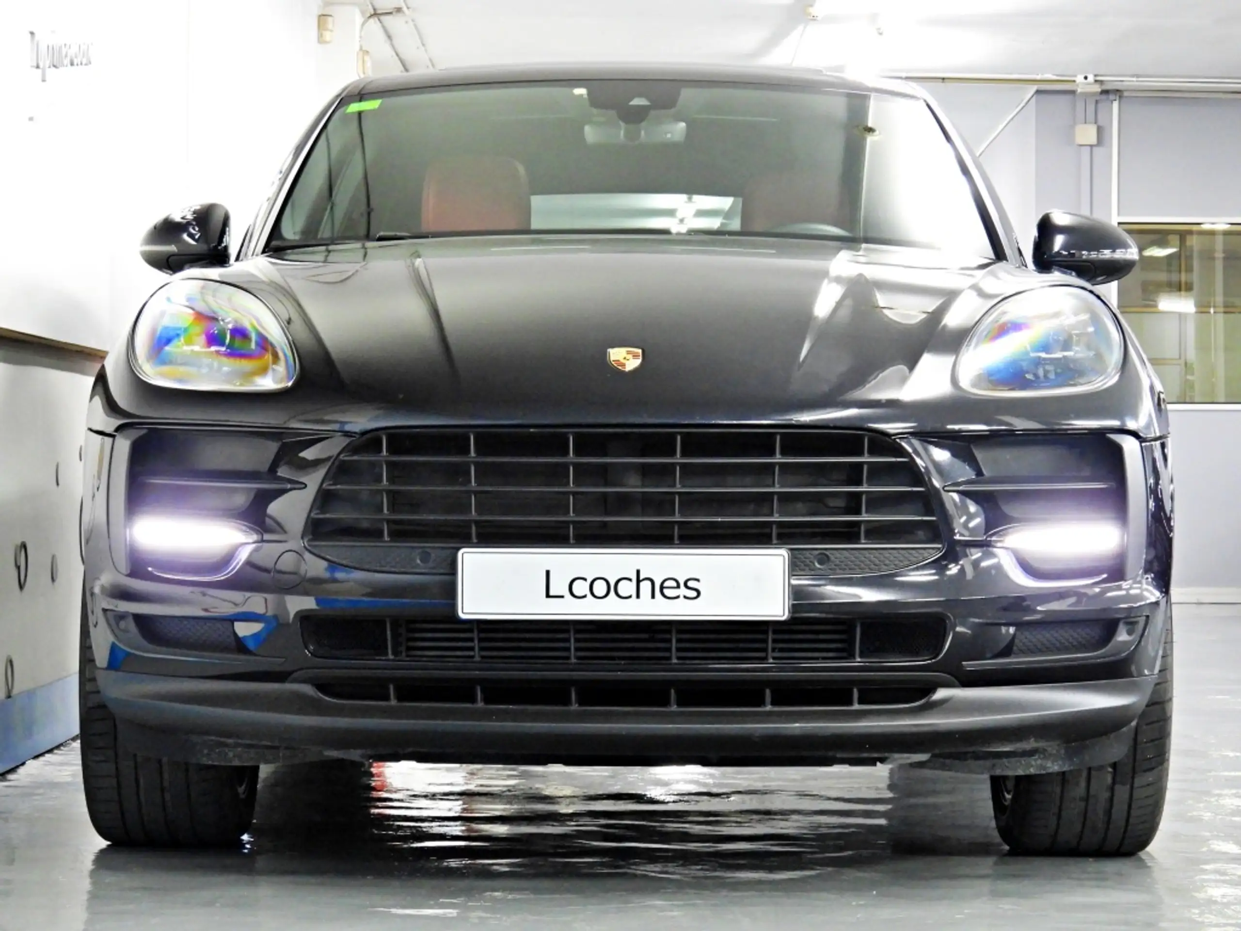 Porsche - Macan