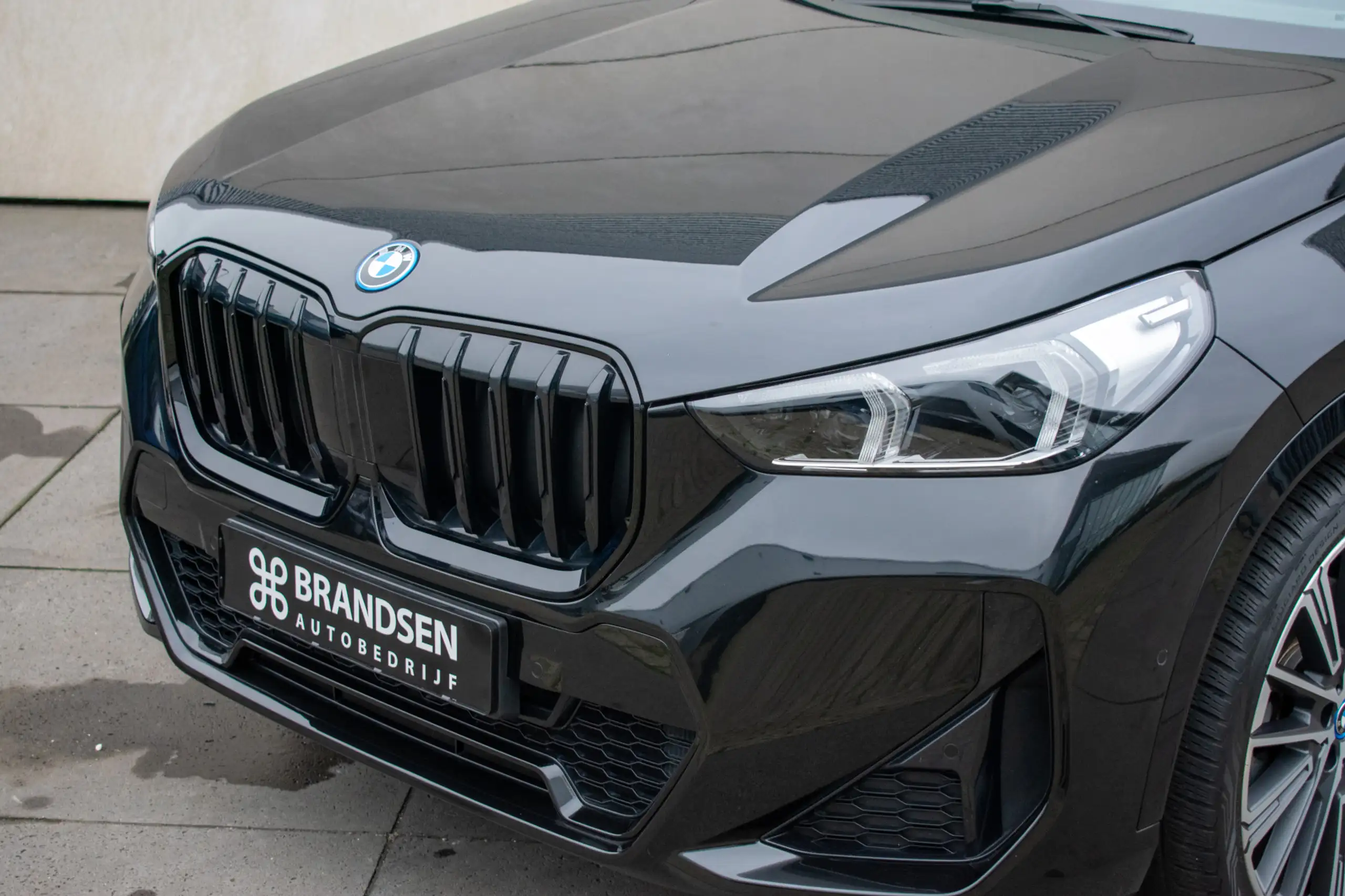 BMW - X1