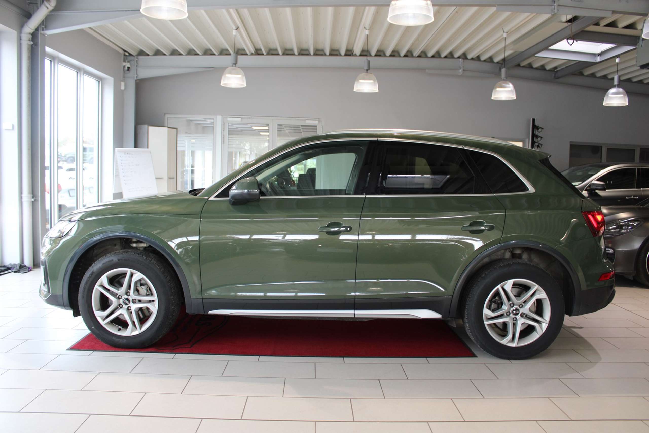 Audi - Q5