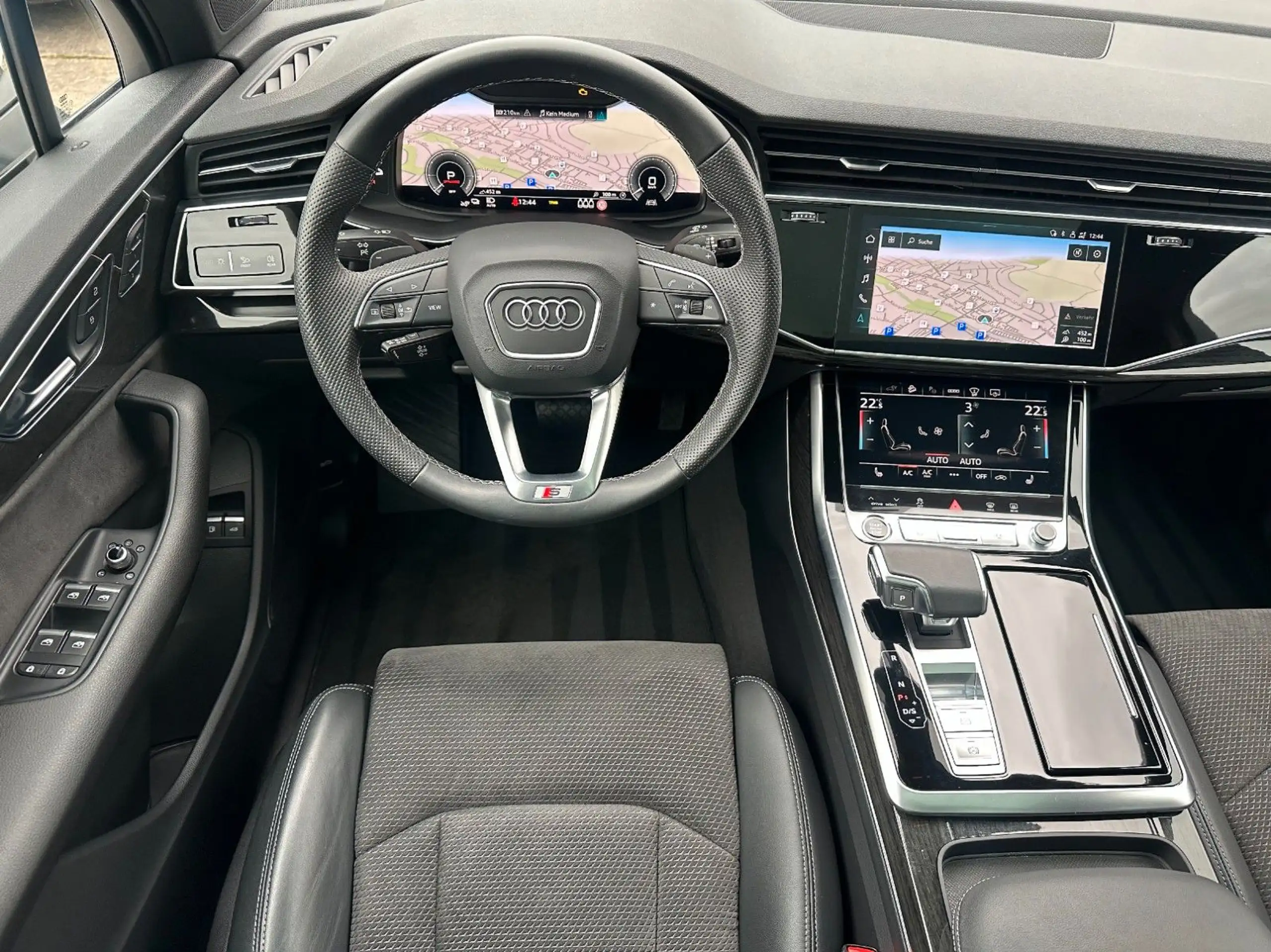 Audi - Q7