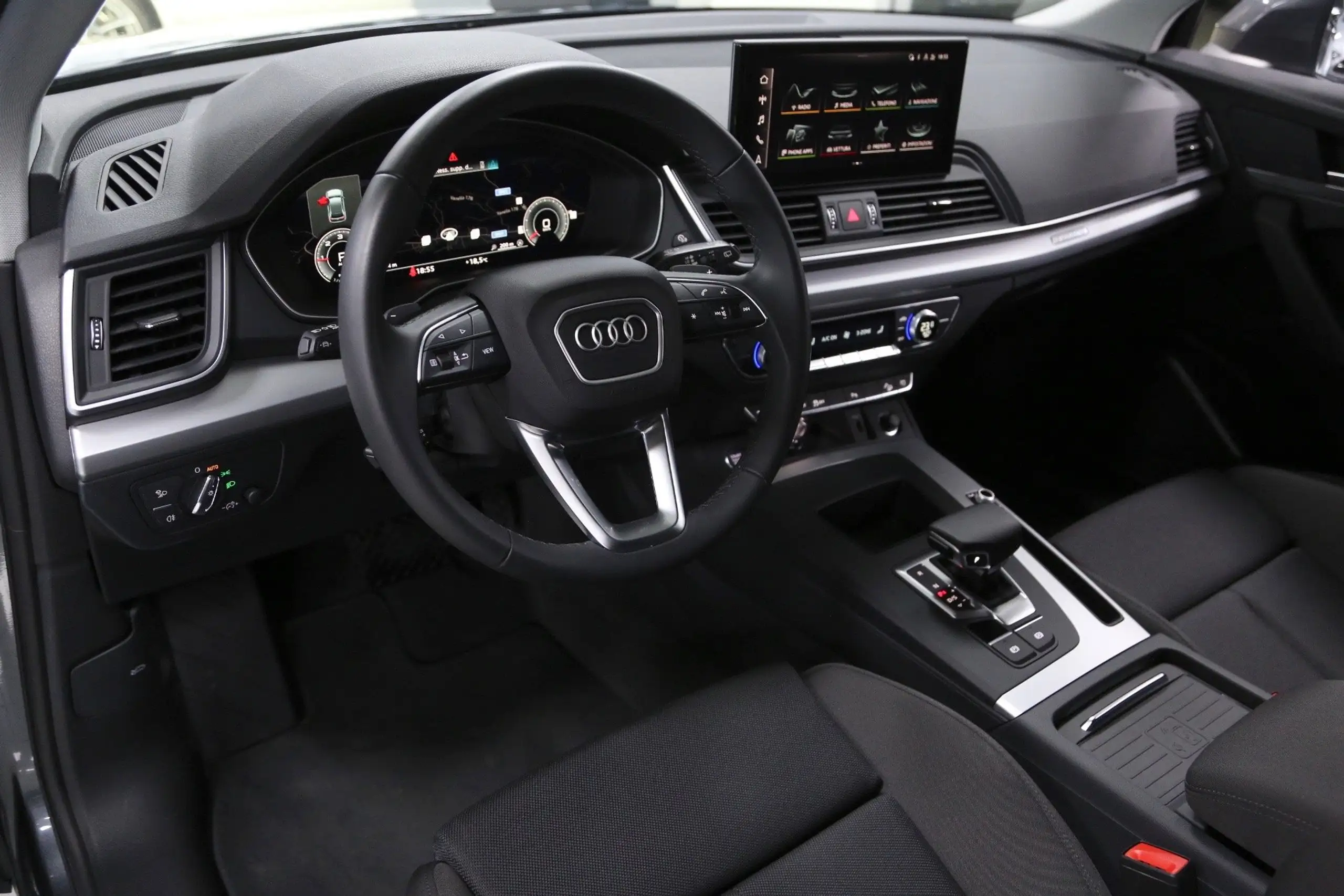 Audi - Q5