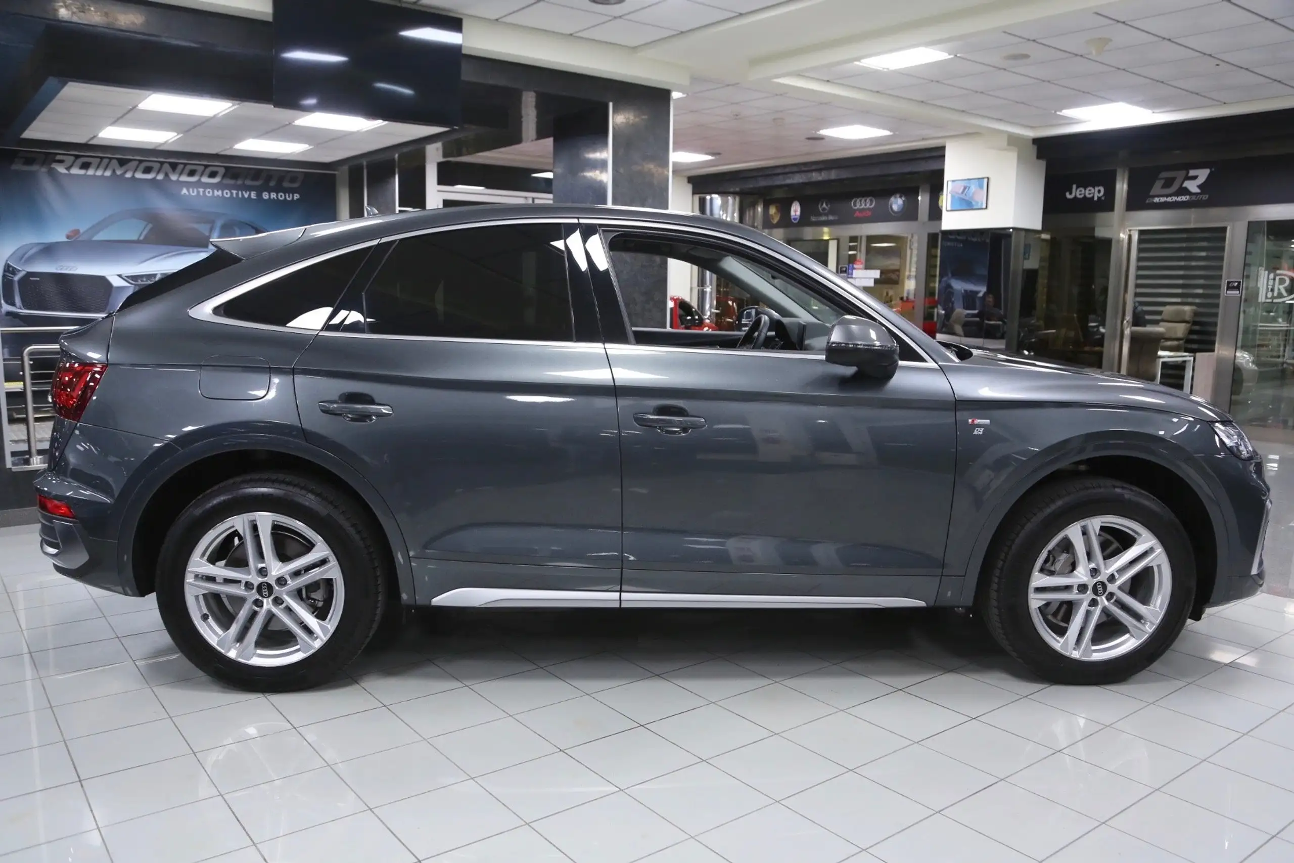 Audi - Q5