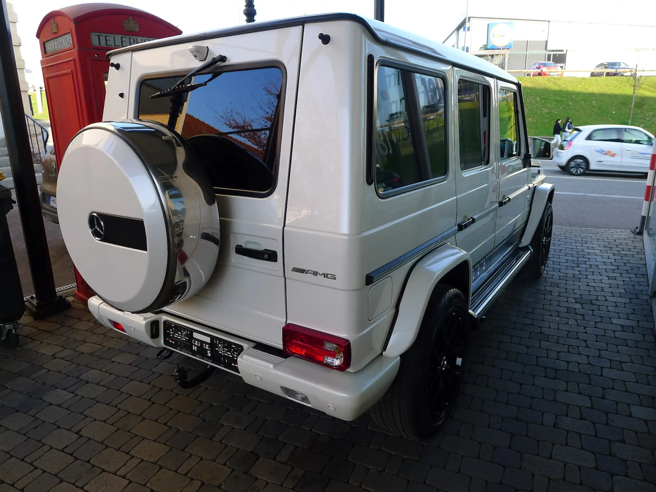 Mercedes-Benz - G 63 AMG