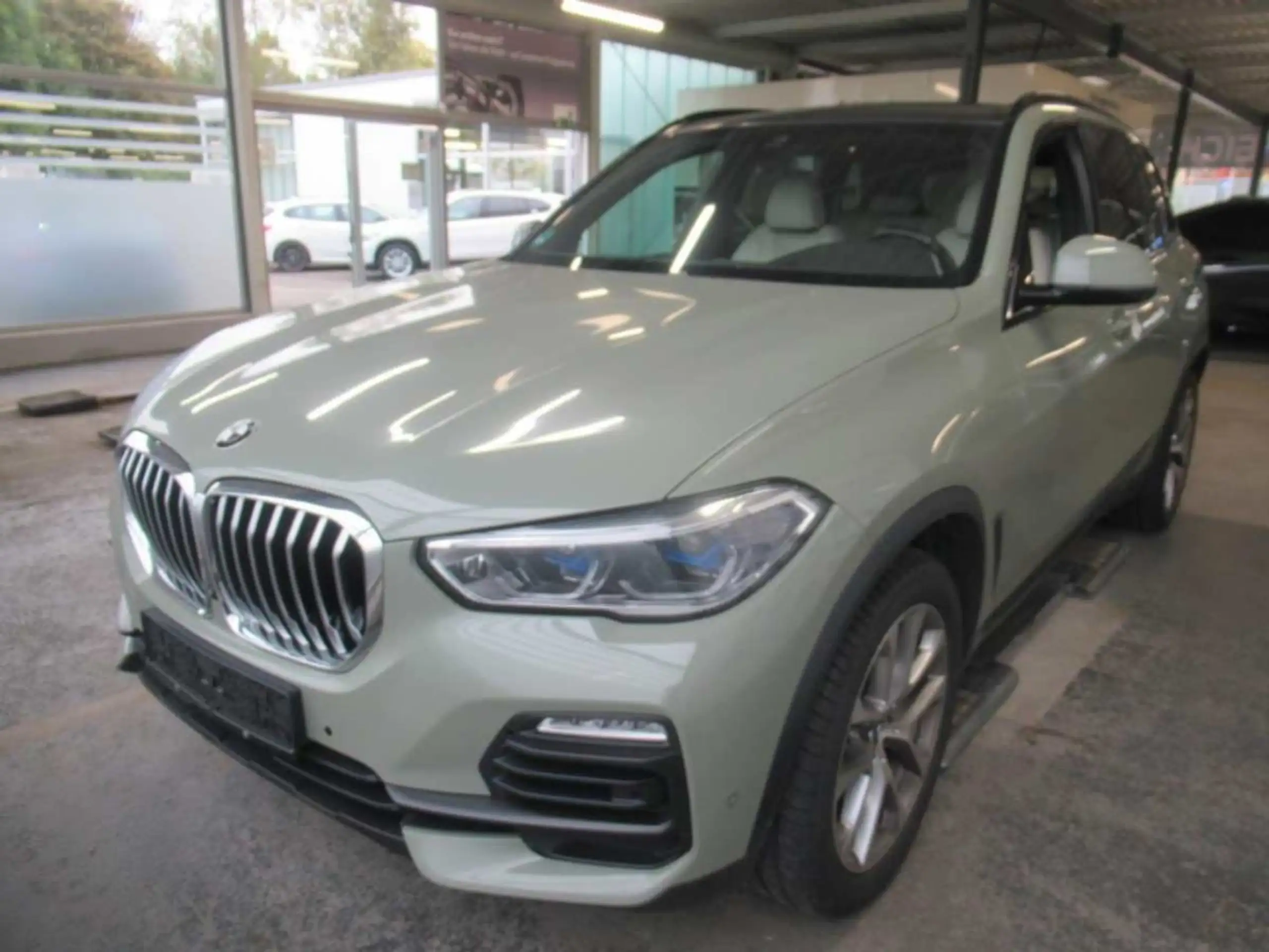 BMW - X5