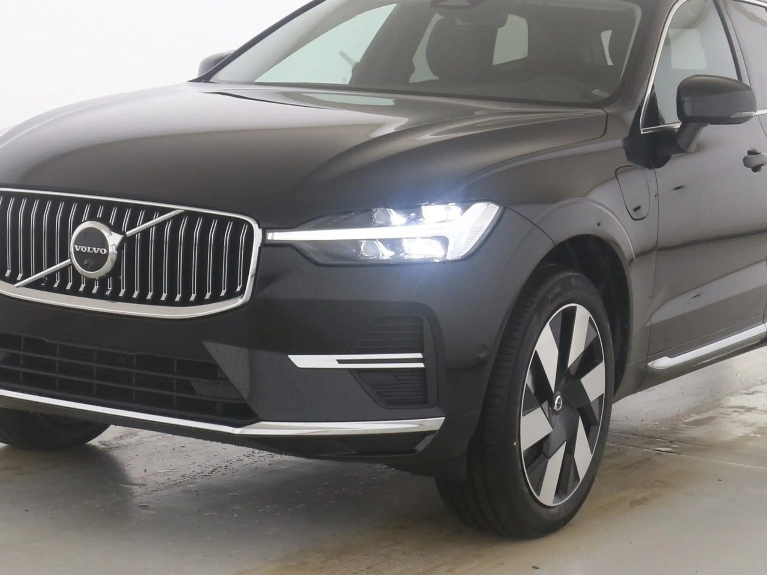 Volvo - XC60