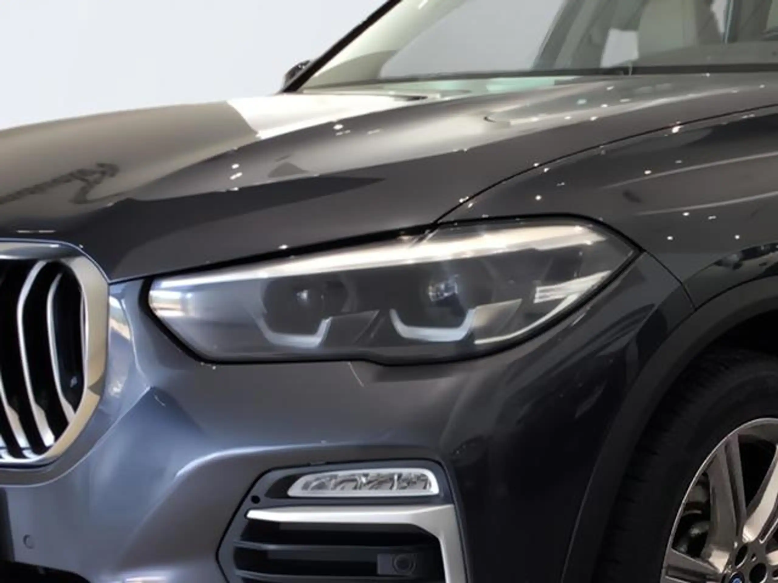 BMW - X5