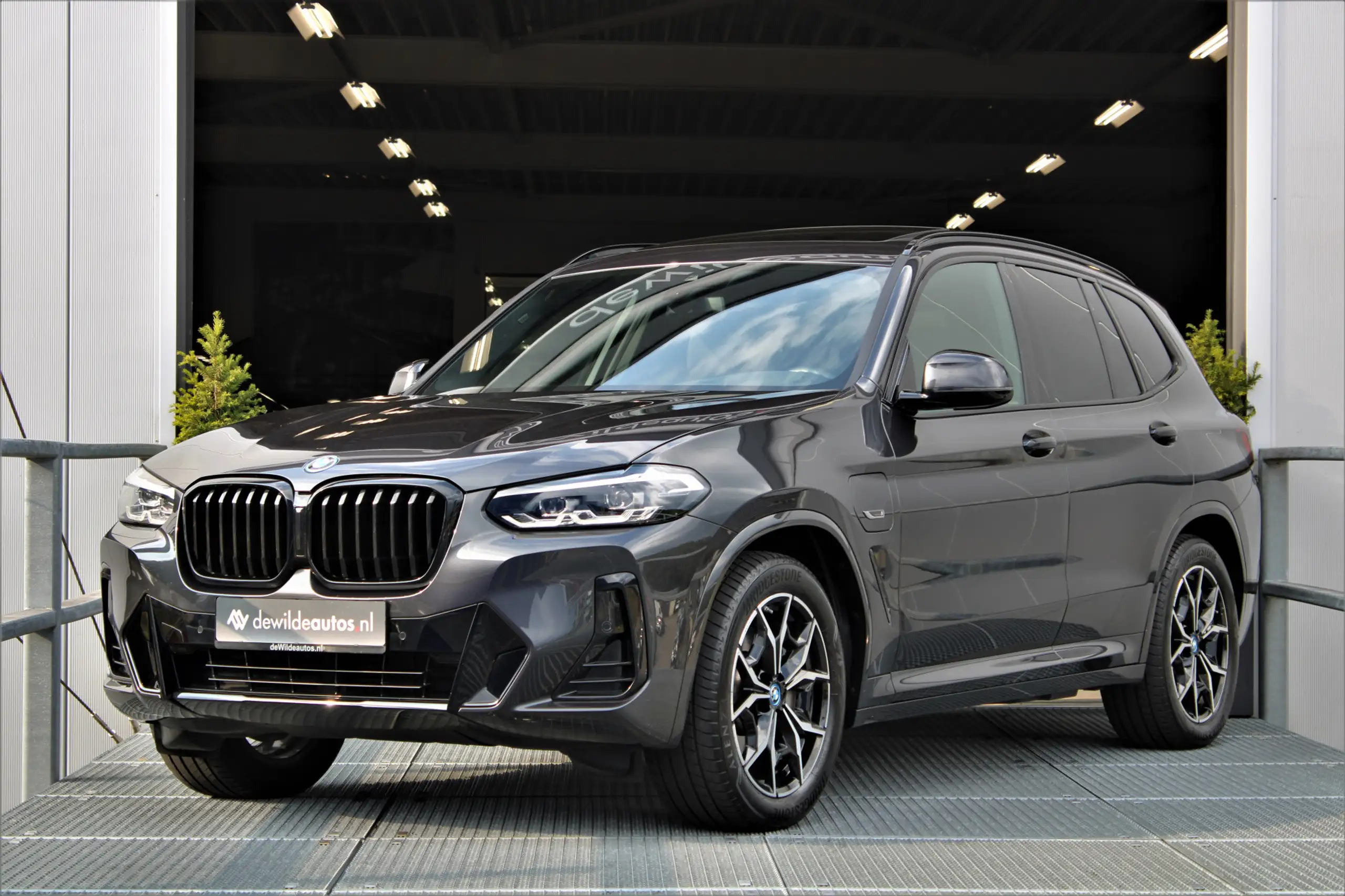 BMW - X3