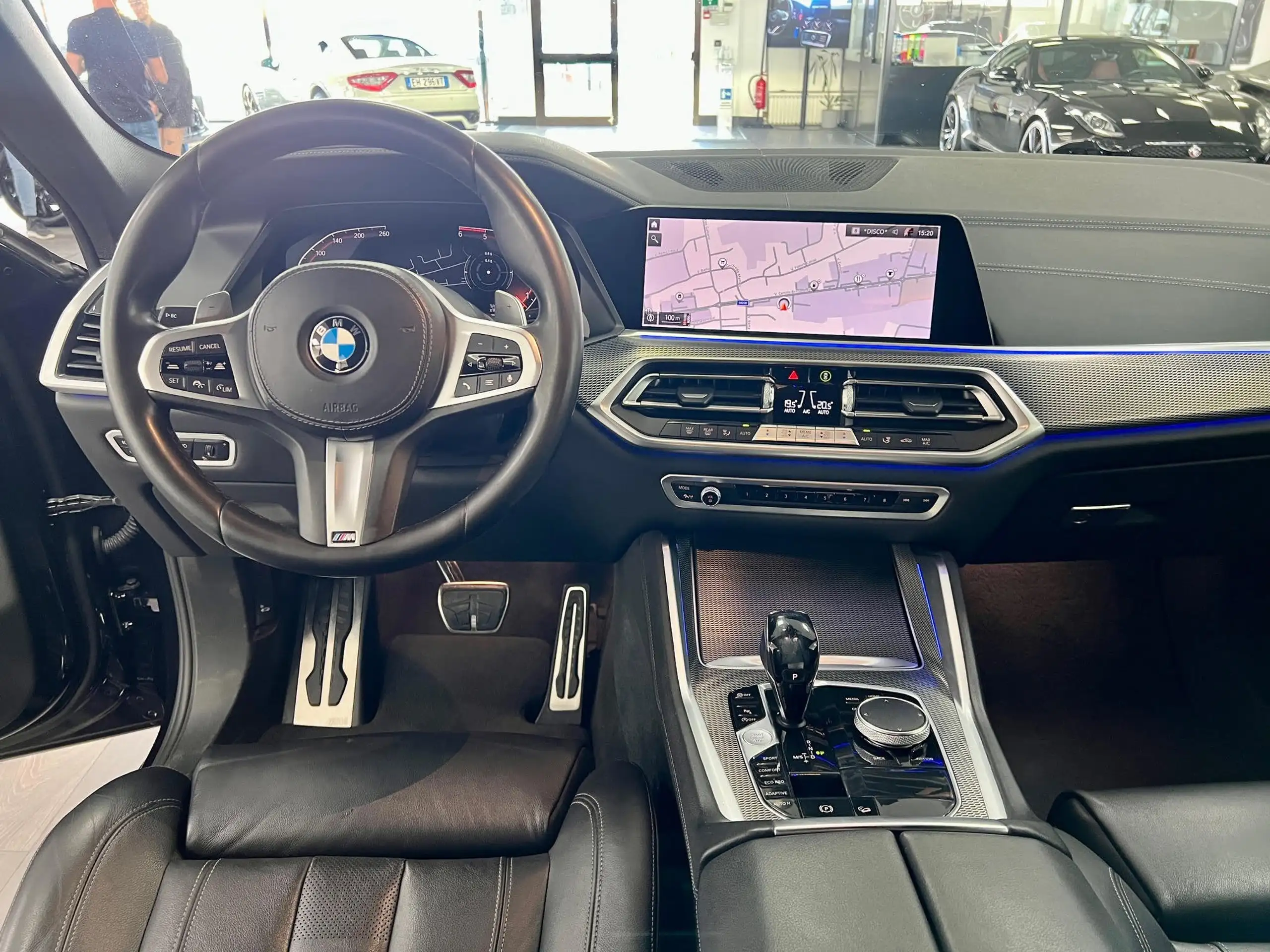 BMW - X6