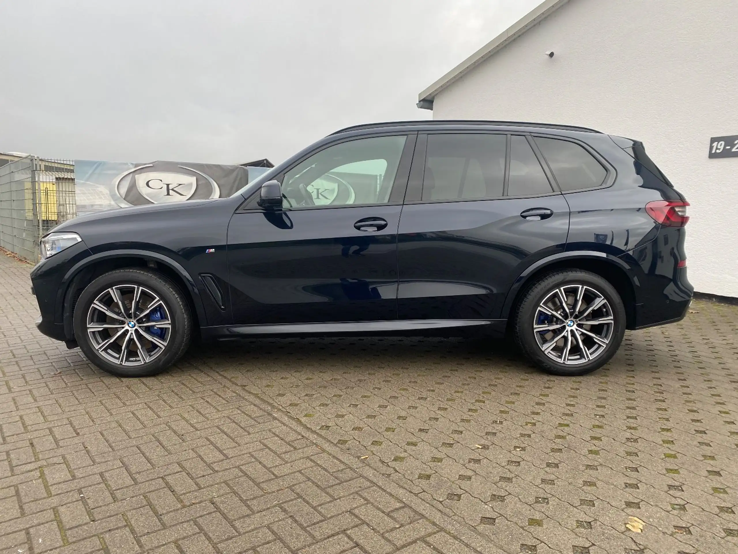 BMW - X5