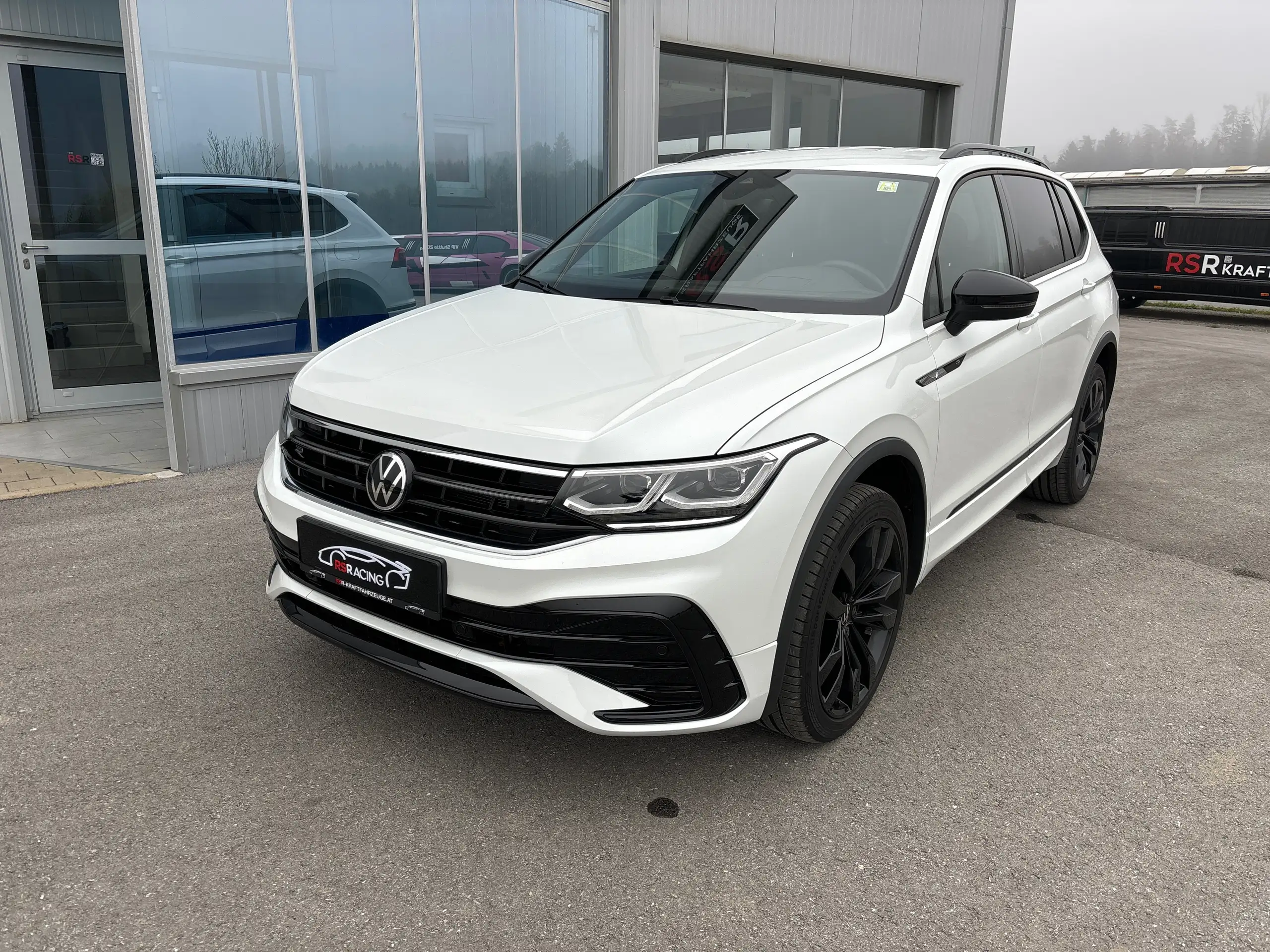 Volkswagen - Tiguan Allspace