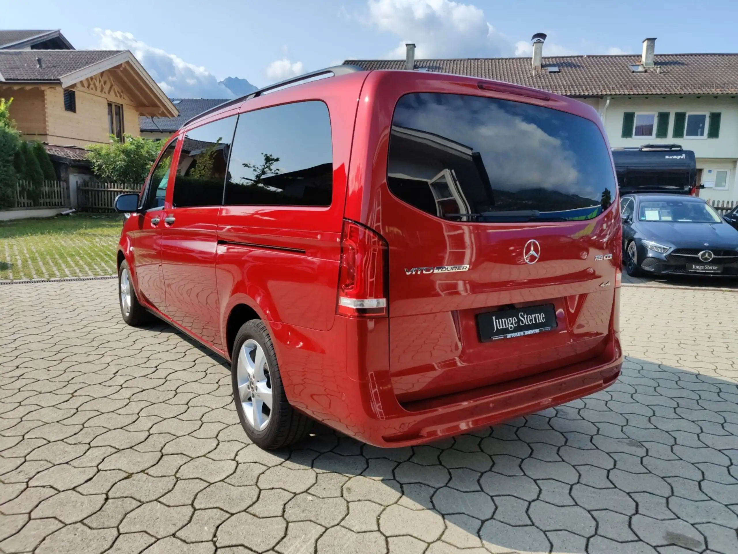 Mercedes-Benz - Vito