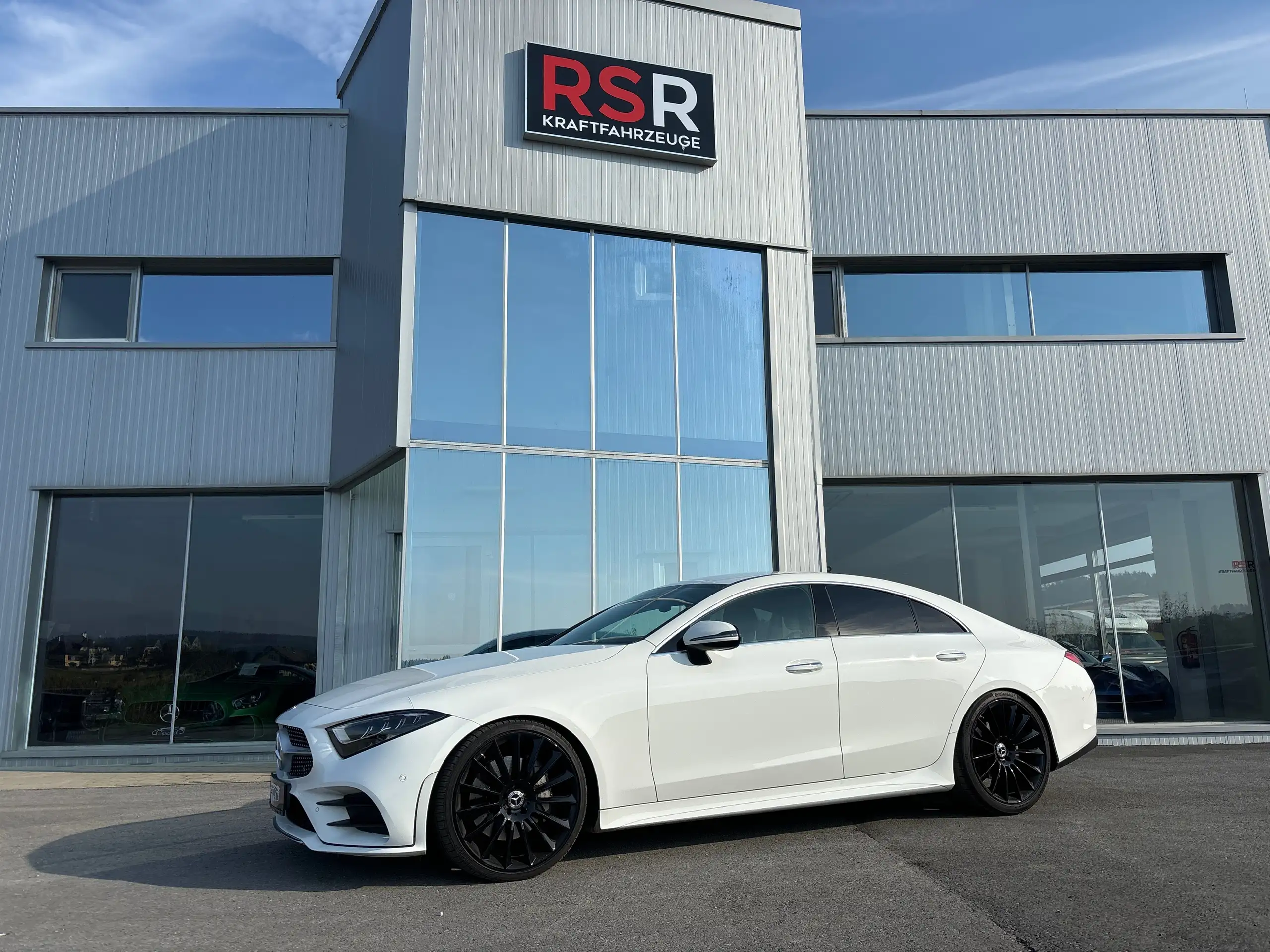 Mercedes-Benz - CLS 350