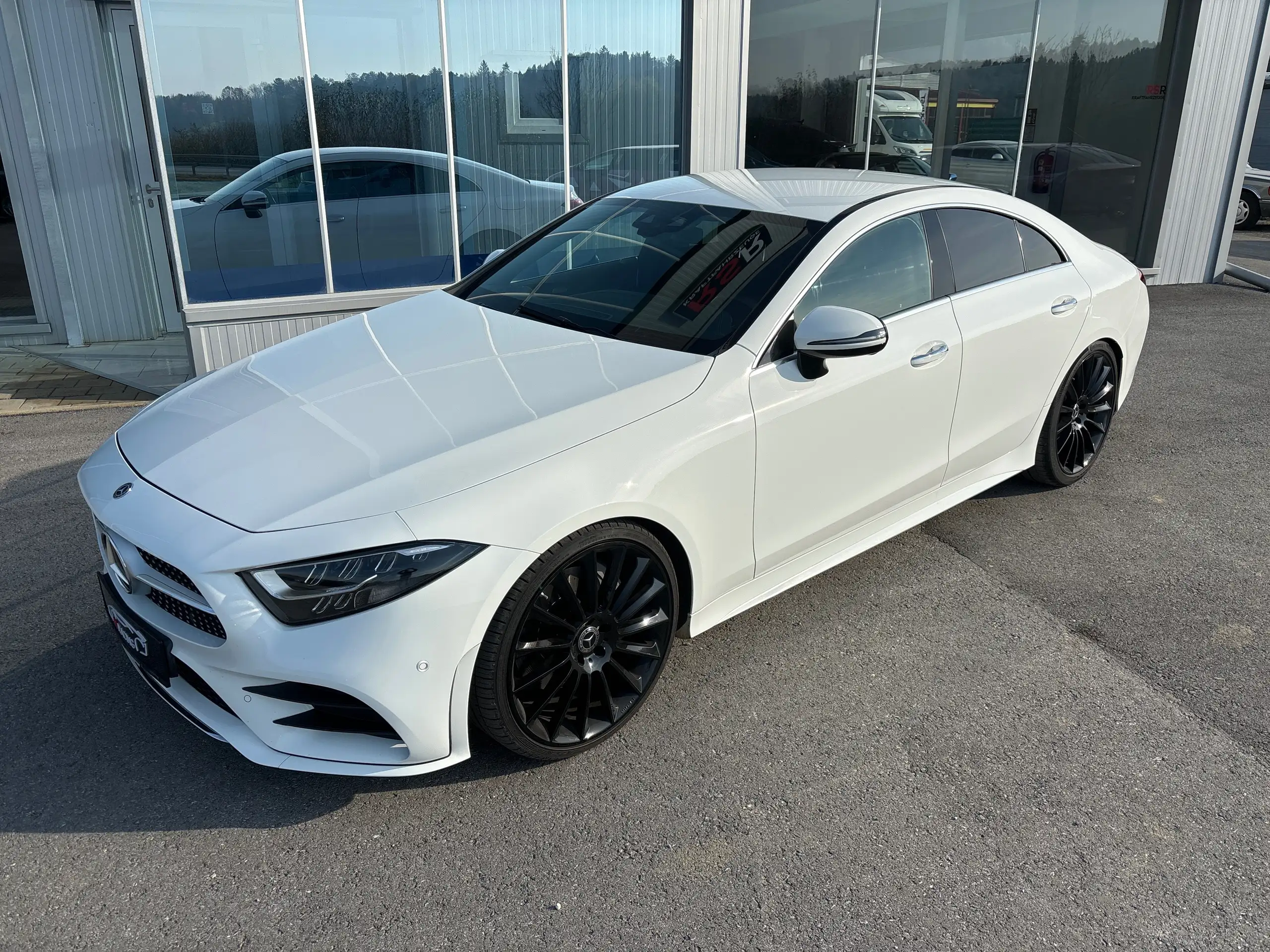 Mercedes-Benz - CLS 350