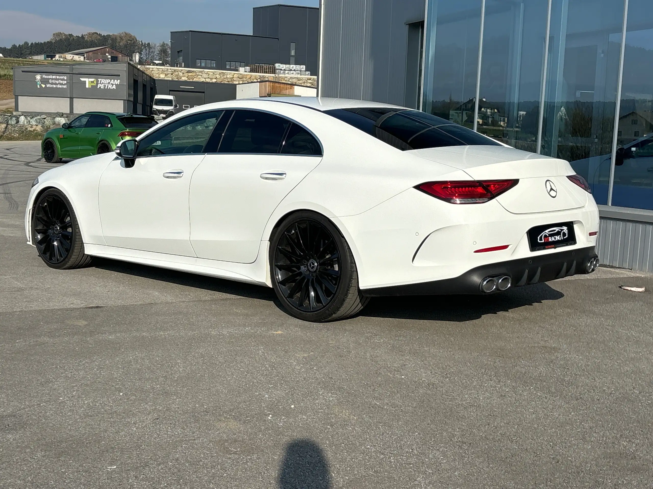 Mercedes-Benz - CLS 350