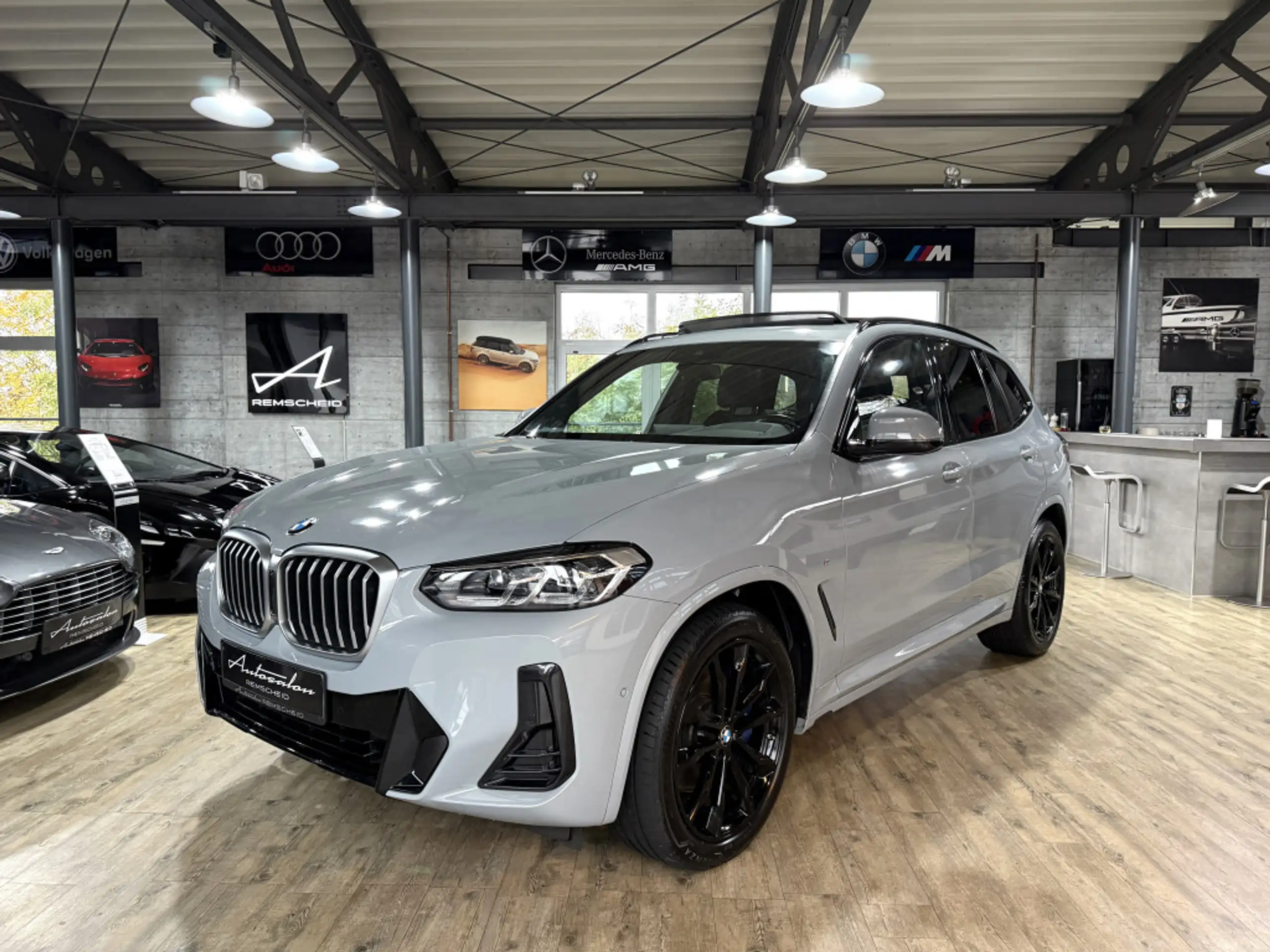 BMW - X3