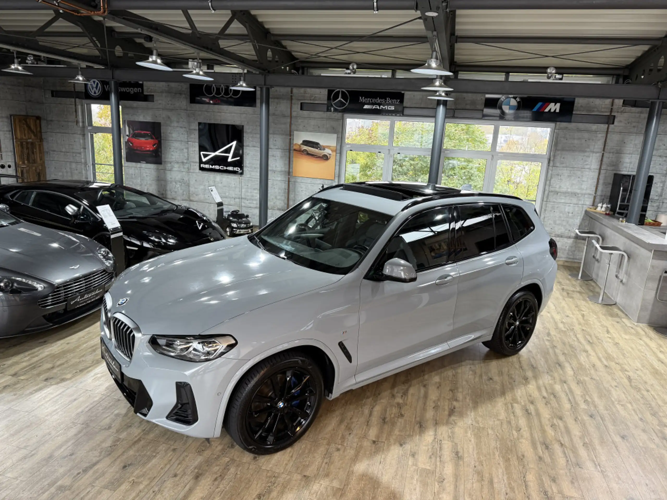 BMW - X3