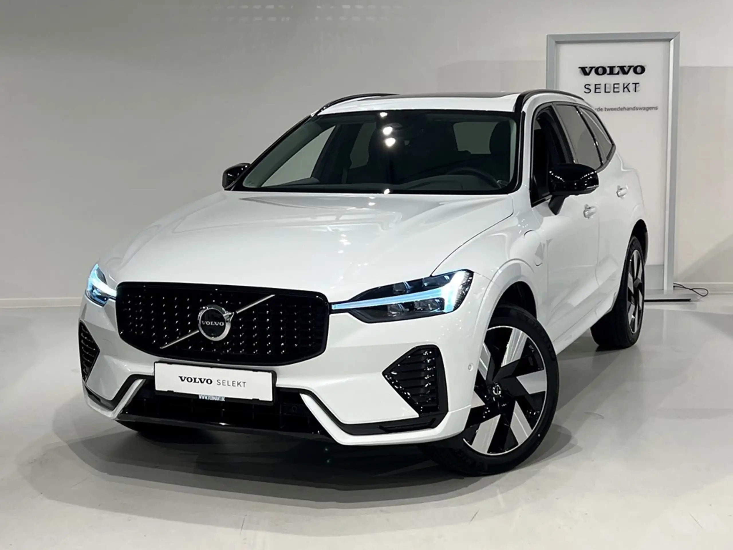 Volvo - XC60