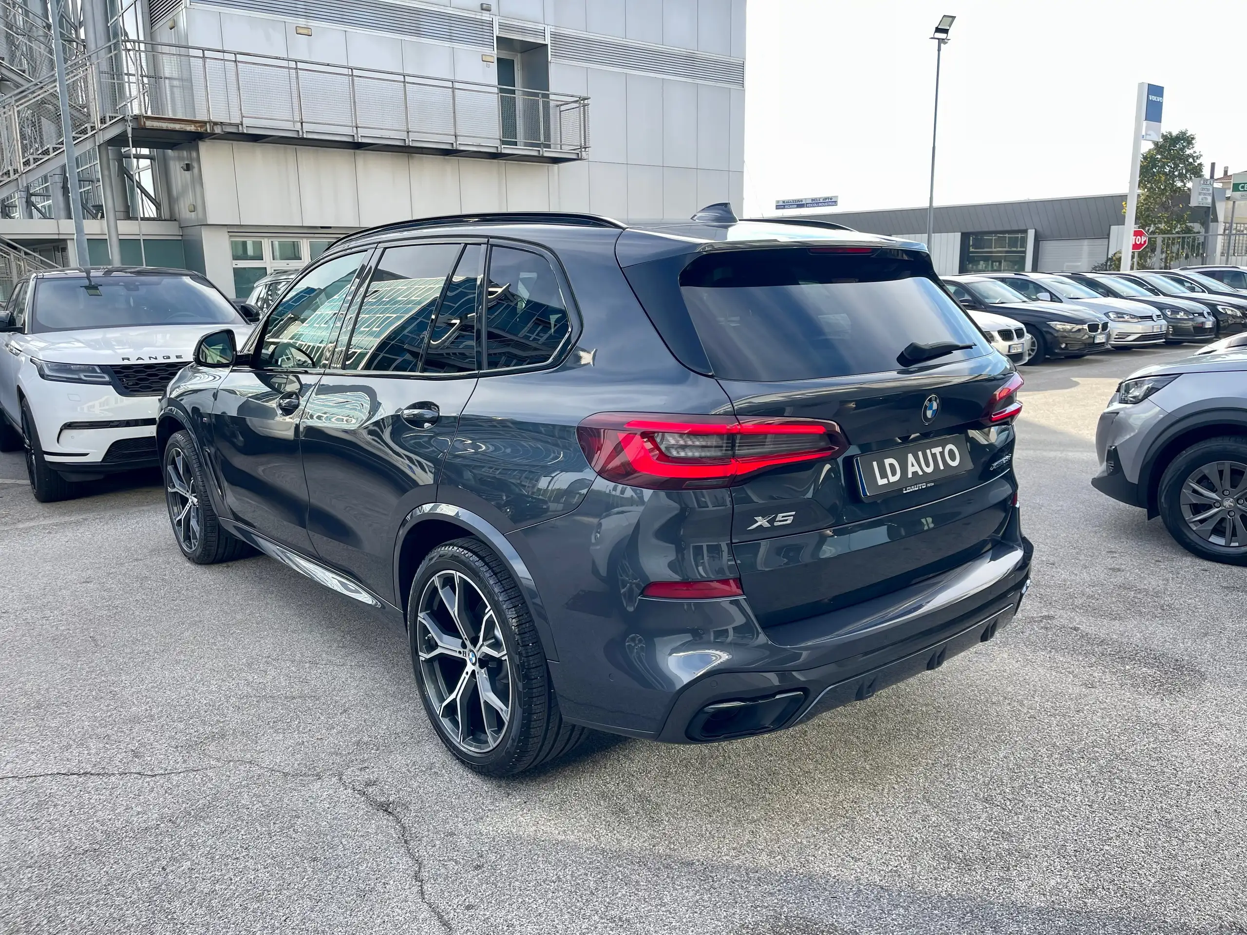 BMW - X5