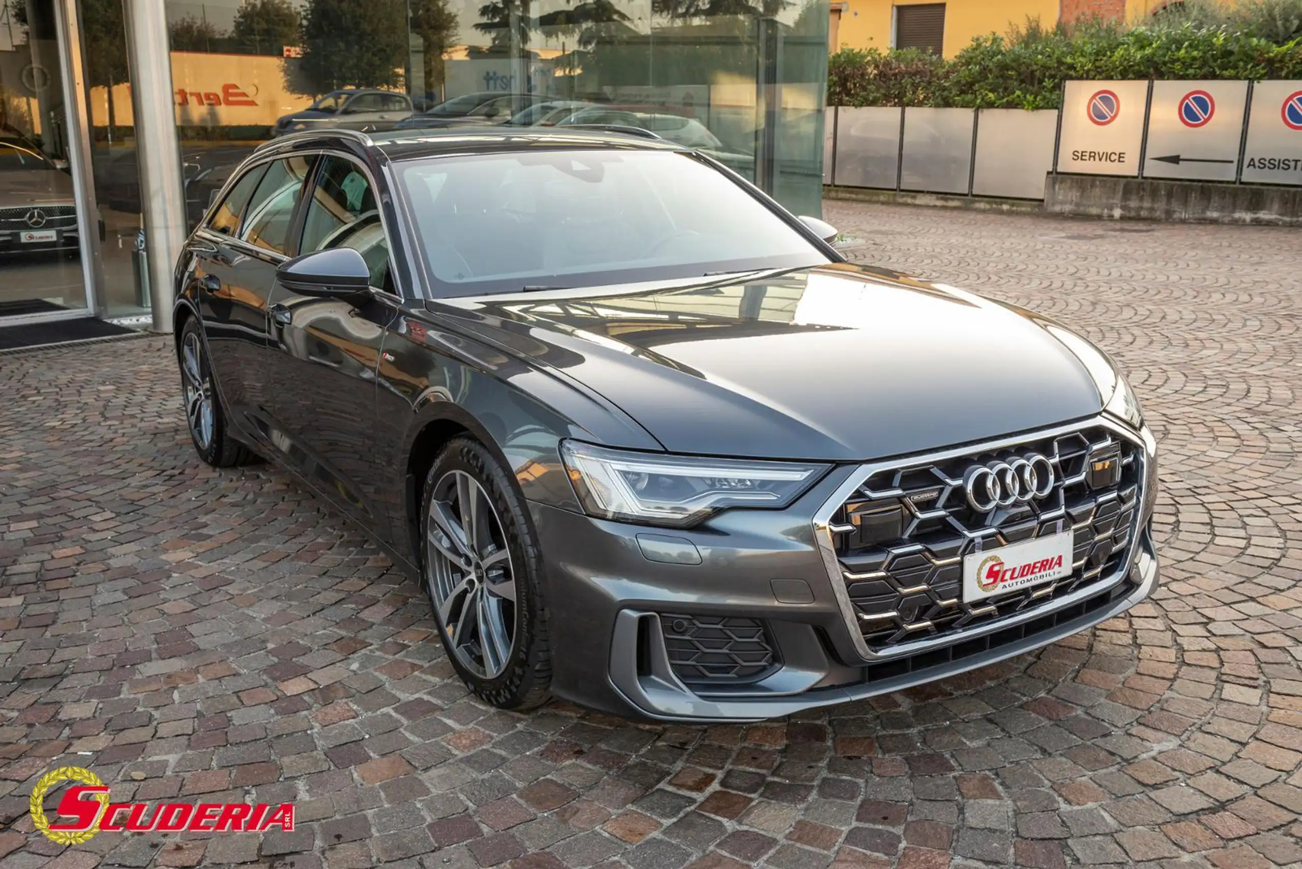 Audi - A6