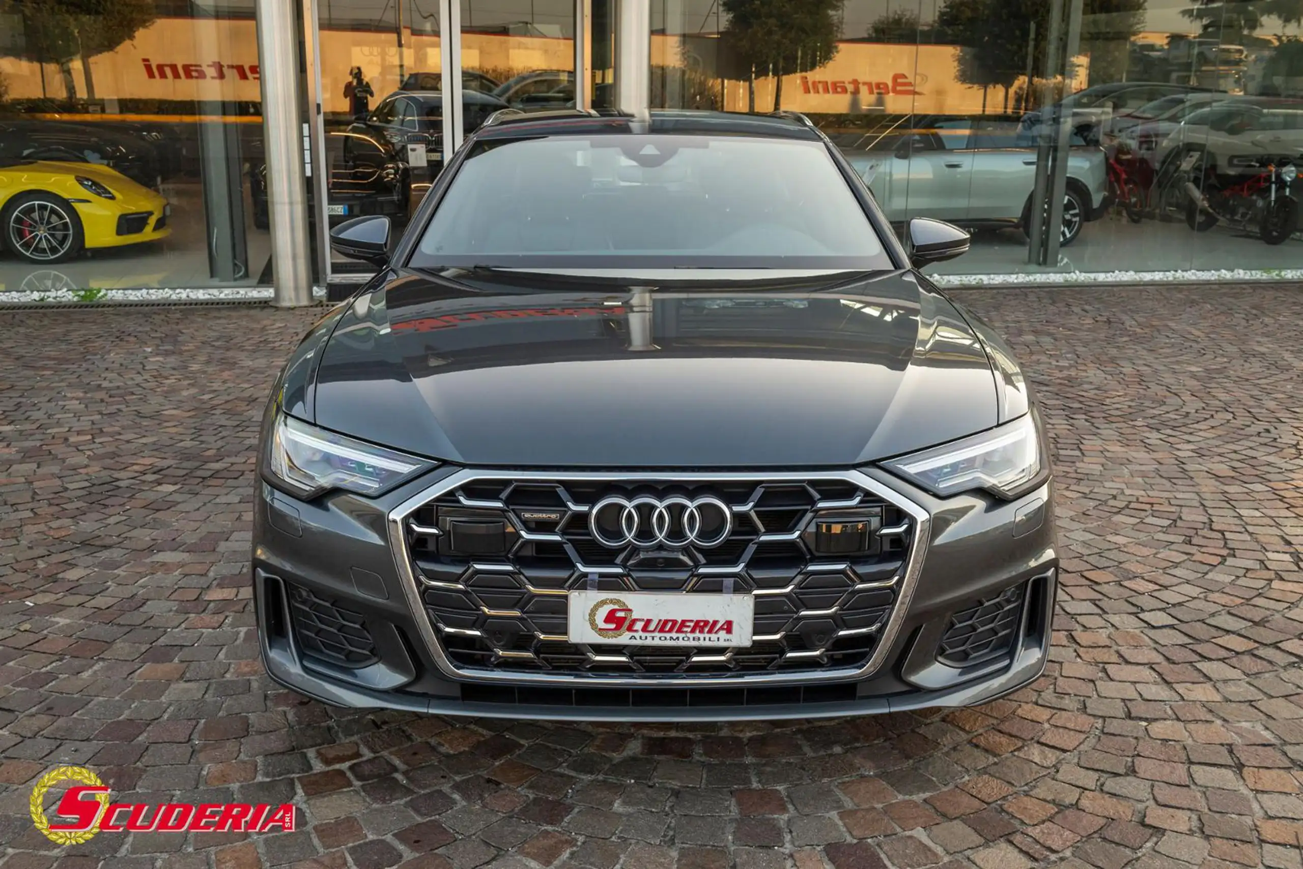 Audi - A6