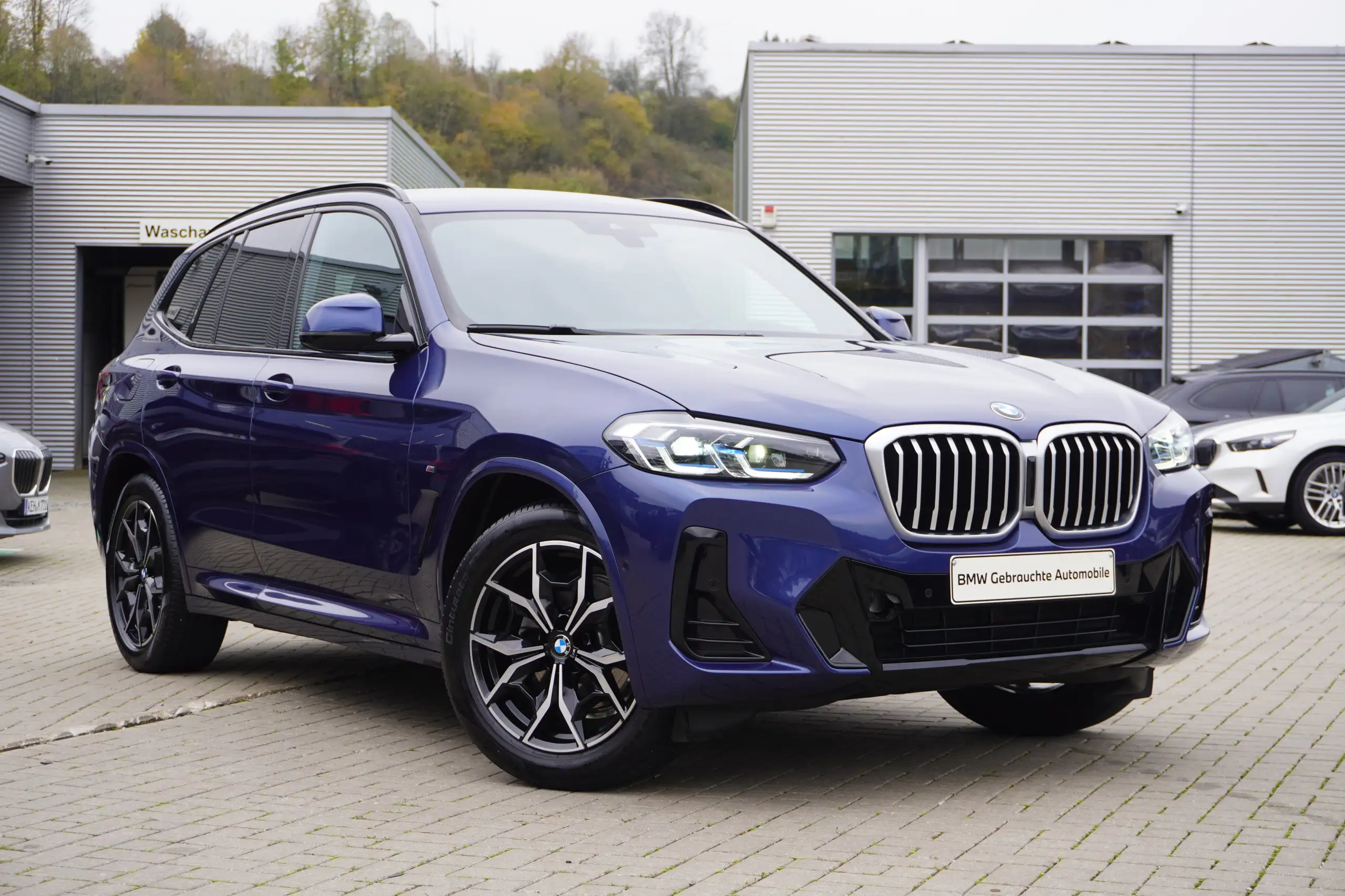 BMW - X3