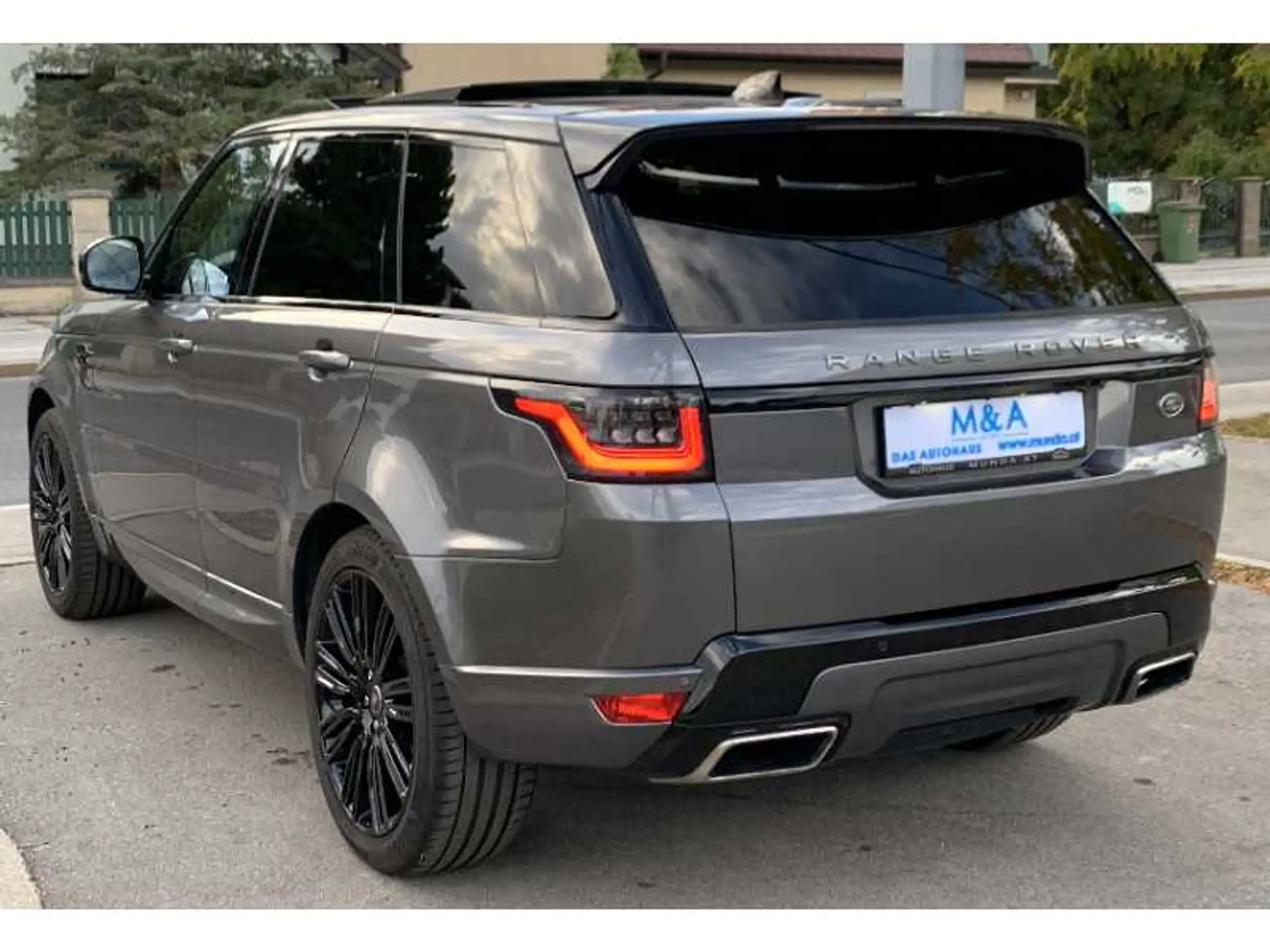 Land Rover - Range Rover Sport