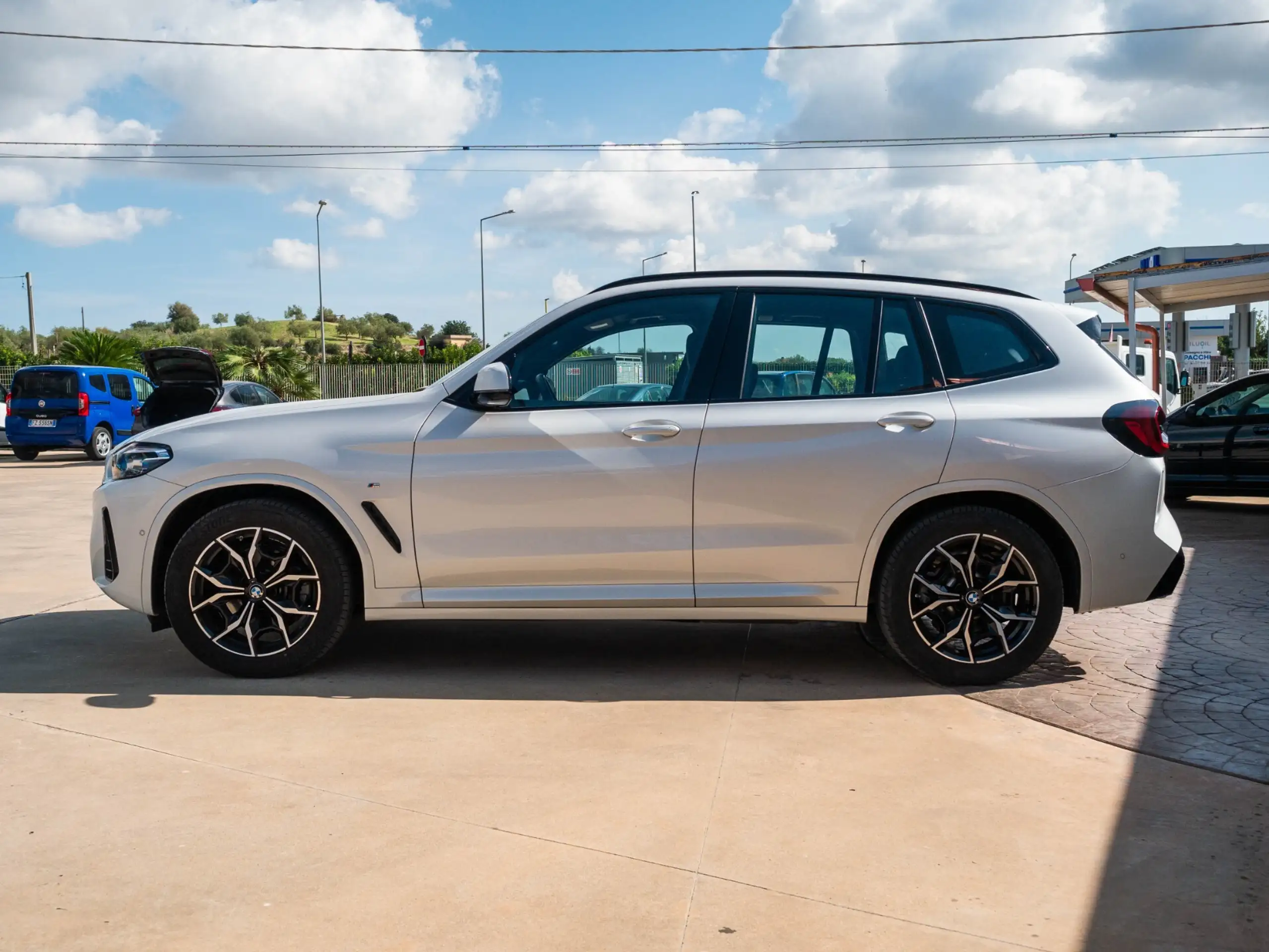 BMW - X3