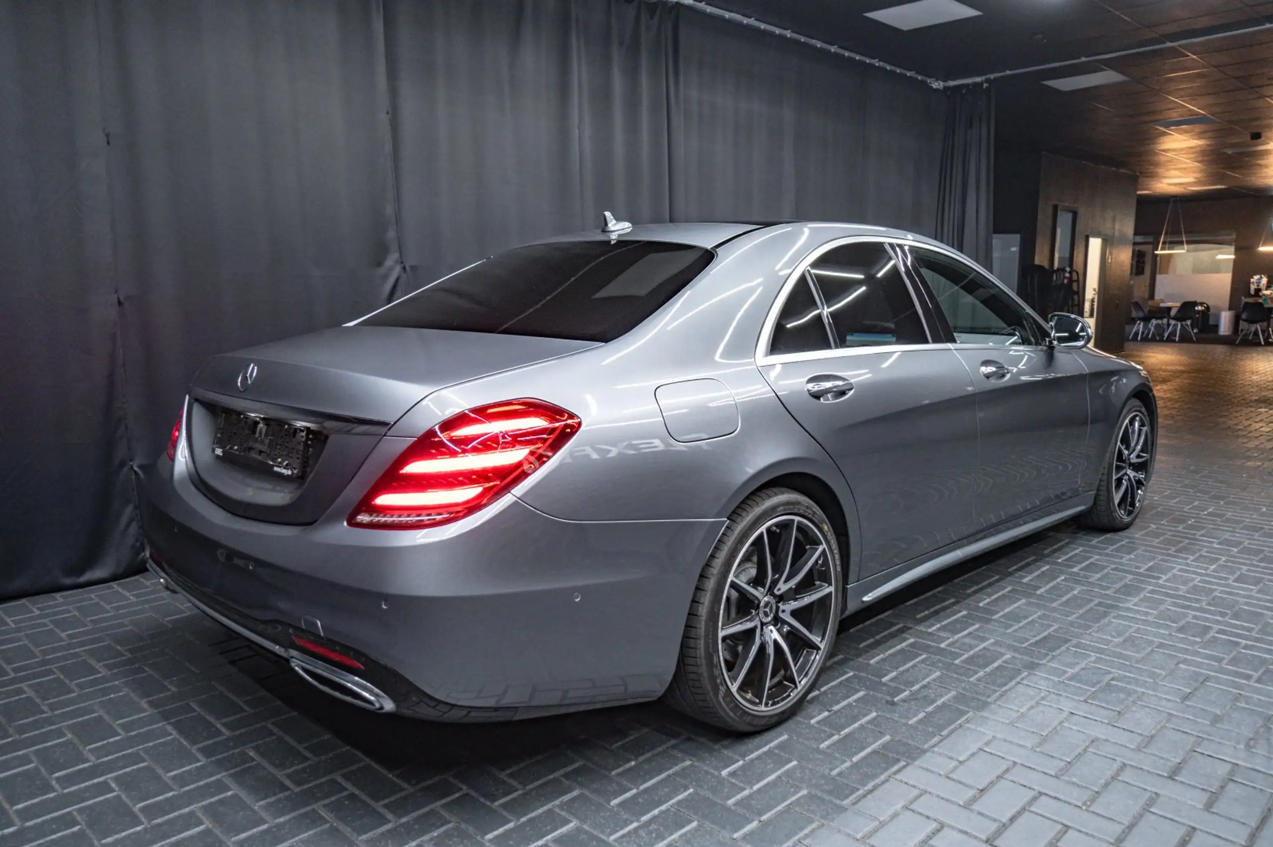 Mercedes-Benz - S 350