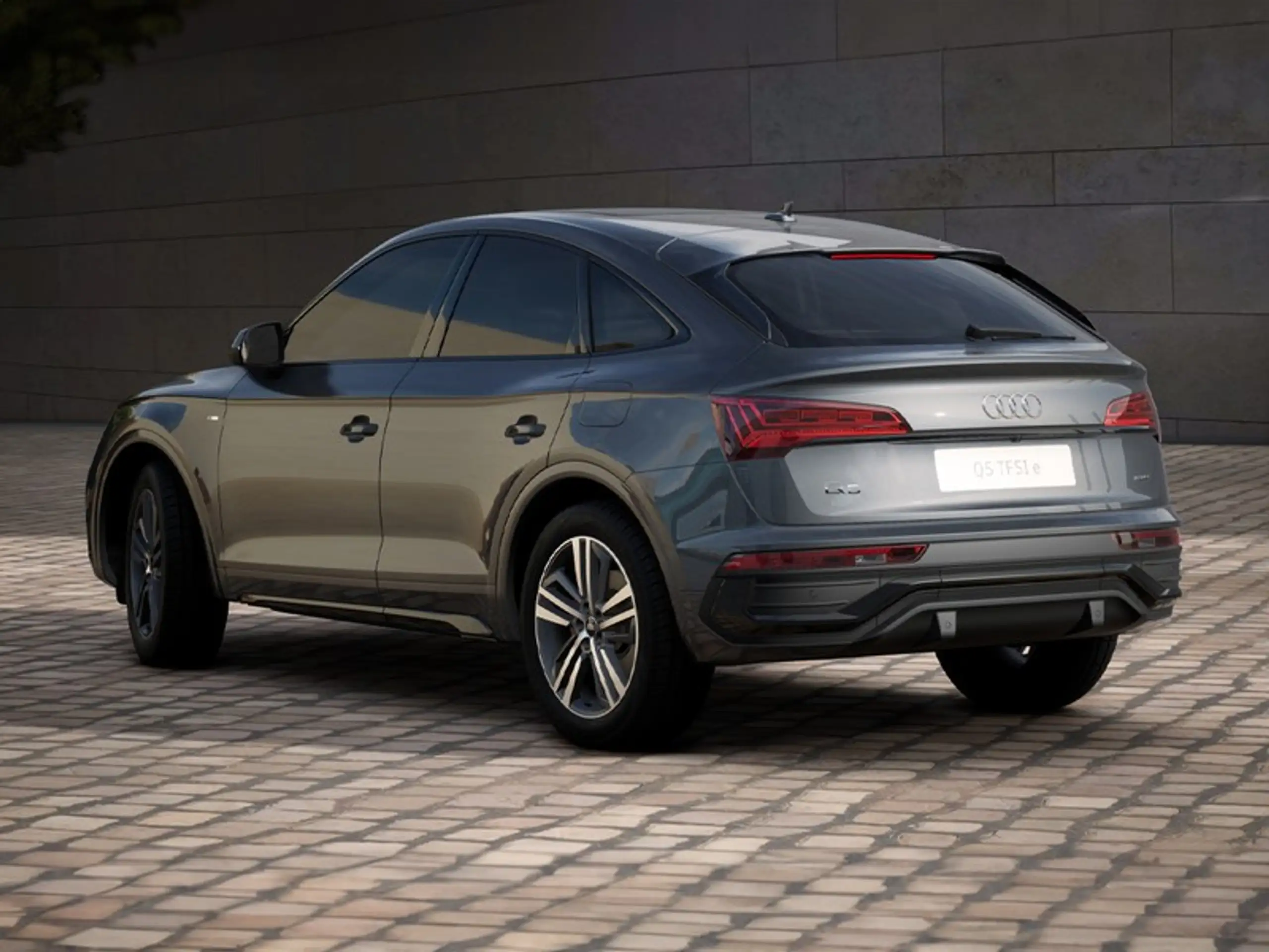 Audi - Q5