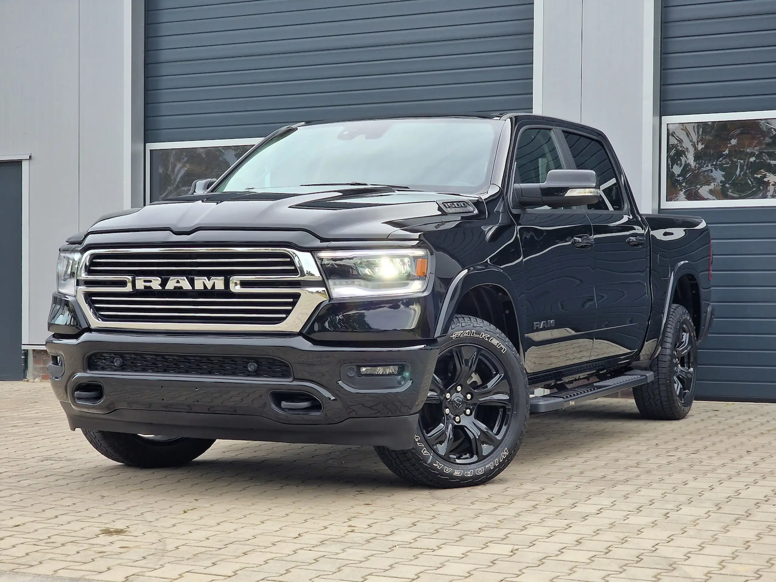 Dodge - RAM