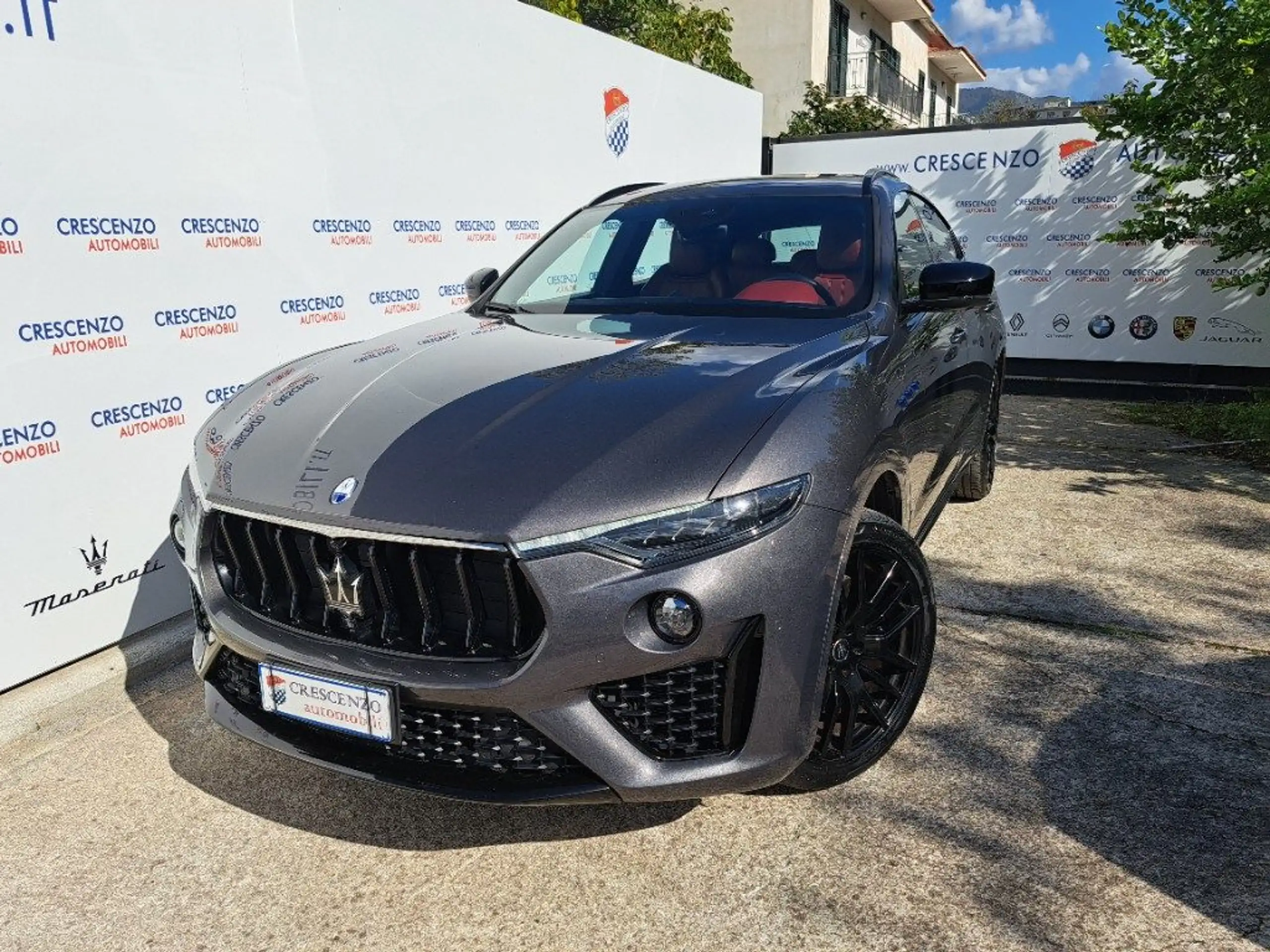 Maserati - Levante