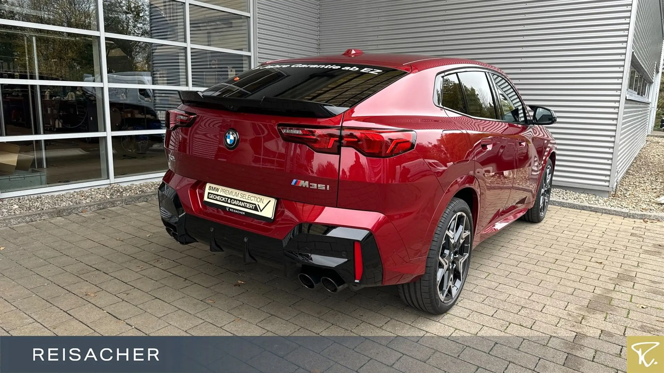 BMW - X2