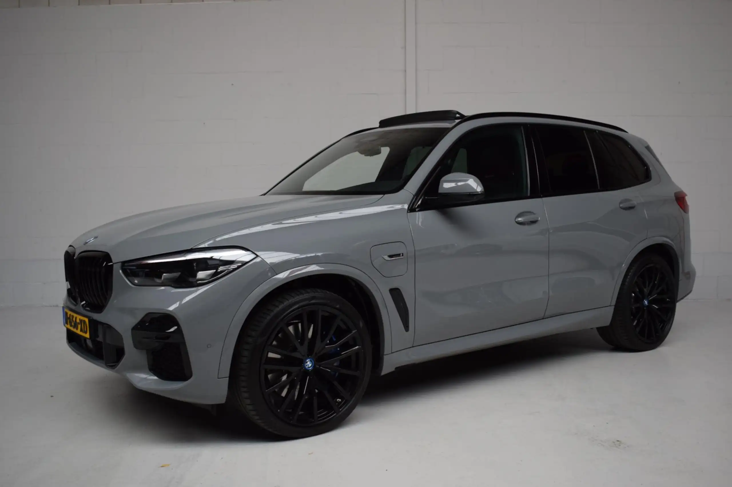 BMW - X5