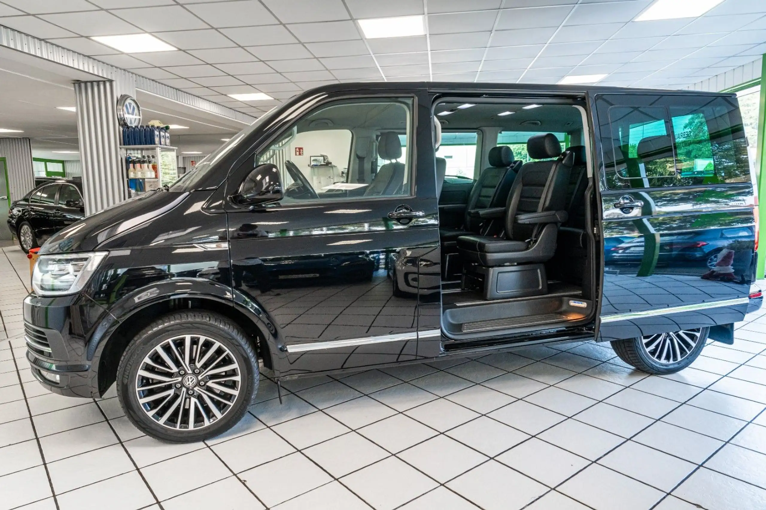 Volkswagen - T6 Multivan