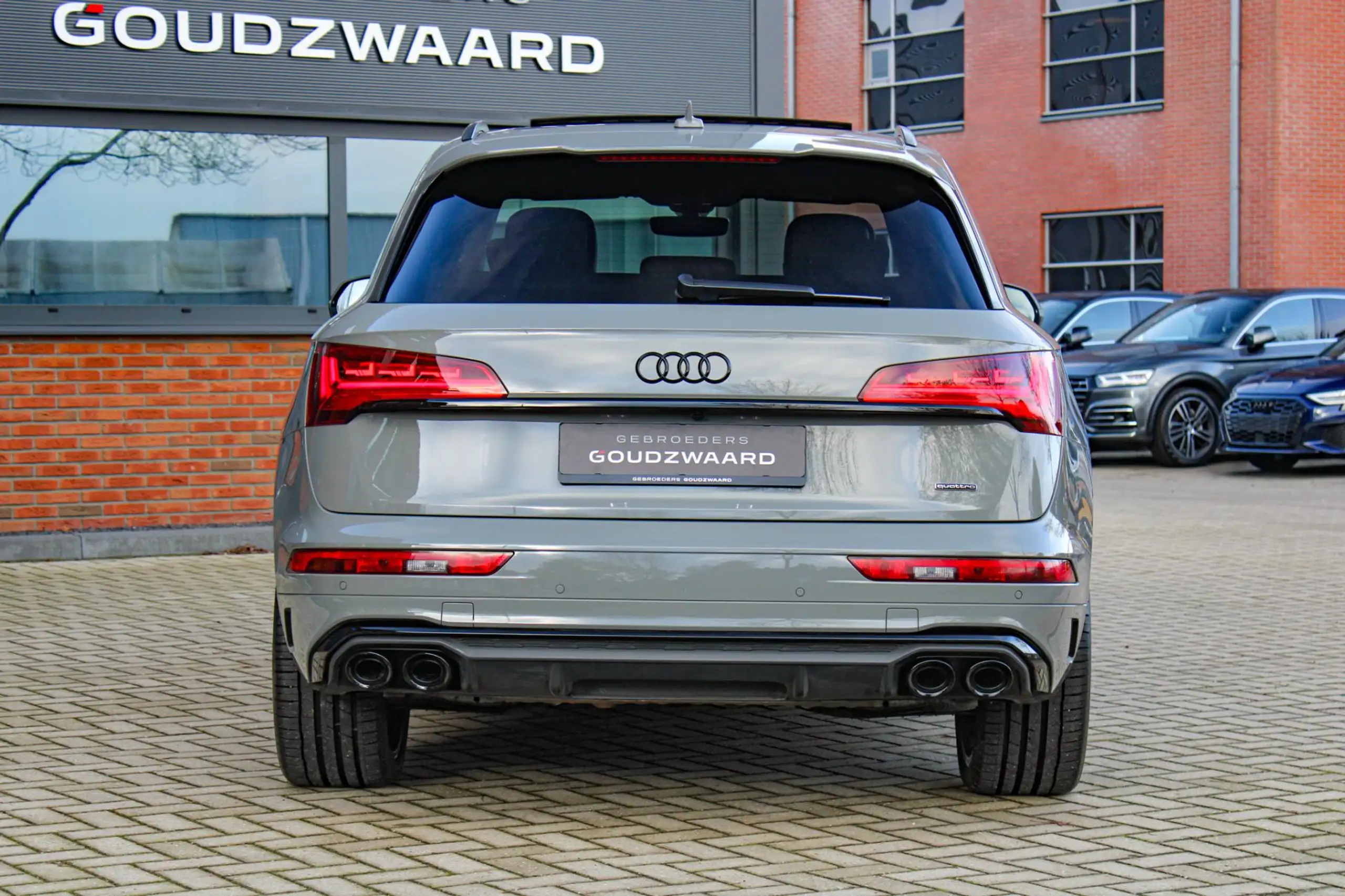 Audi - Q5