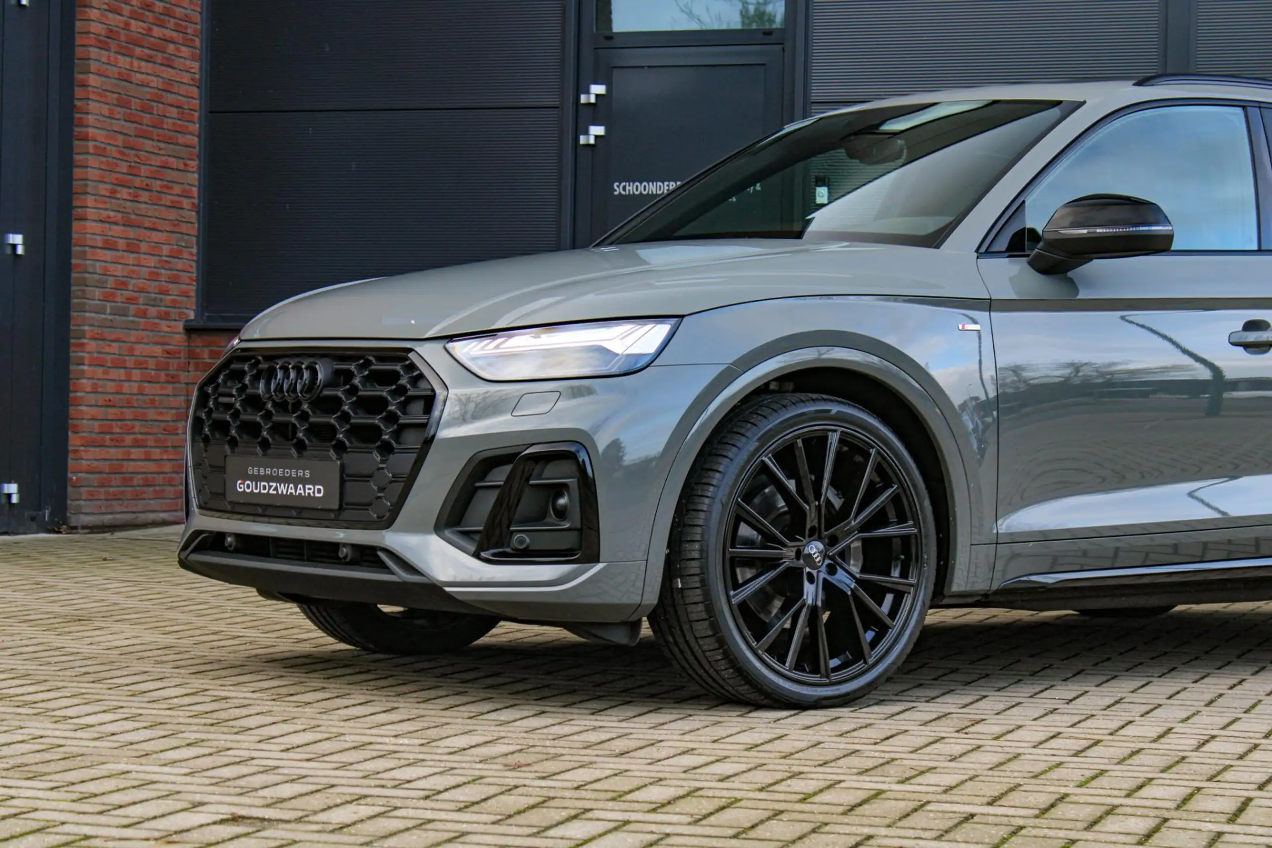 Audi - Q5