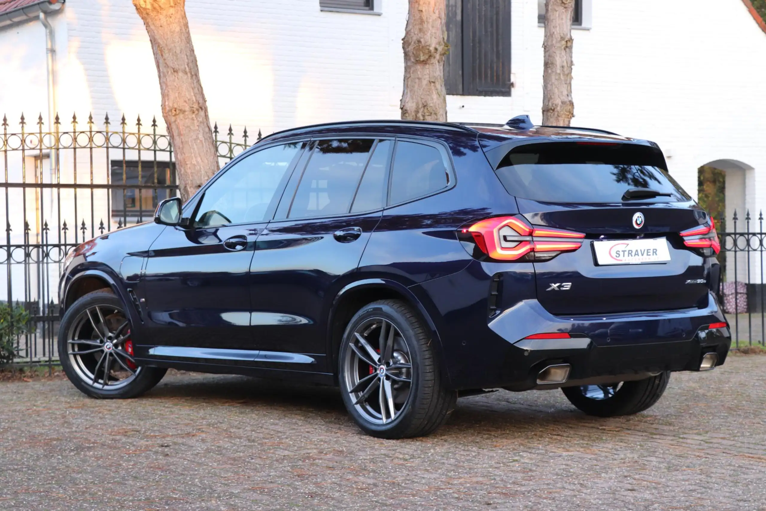 BMW - X3